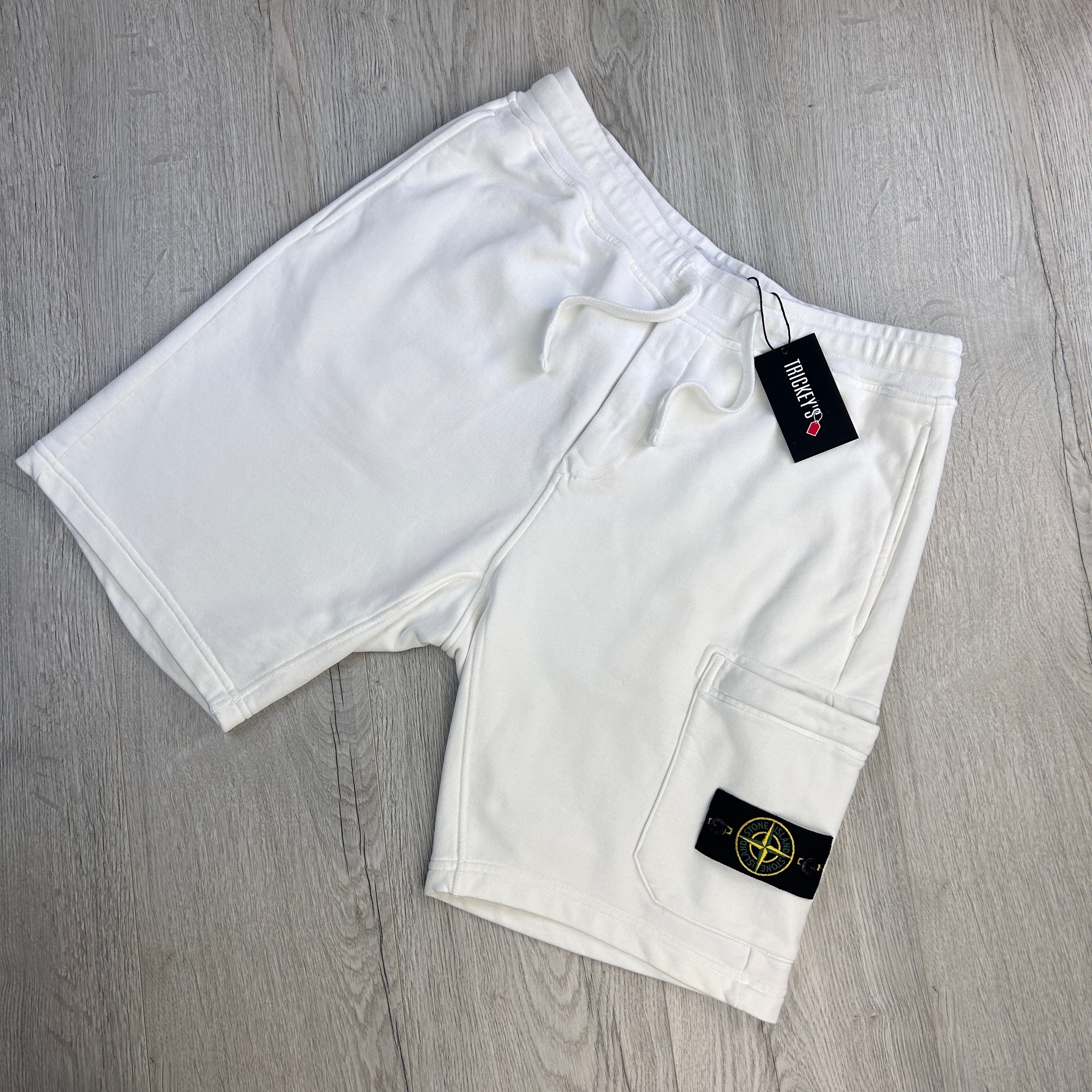 White shorts cheap new arrivals