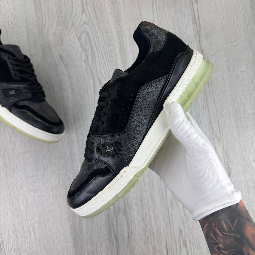 Louis Vuitton Men’s Black Low Trainers - Uk 8 (Fit 9)