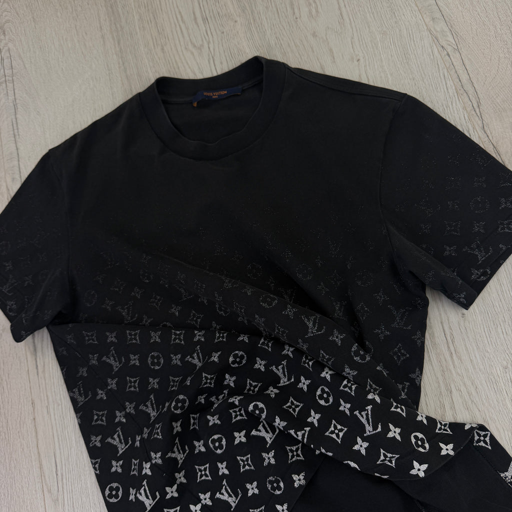 Louis Vuitton Men’s Black Gradient T-shirt