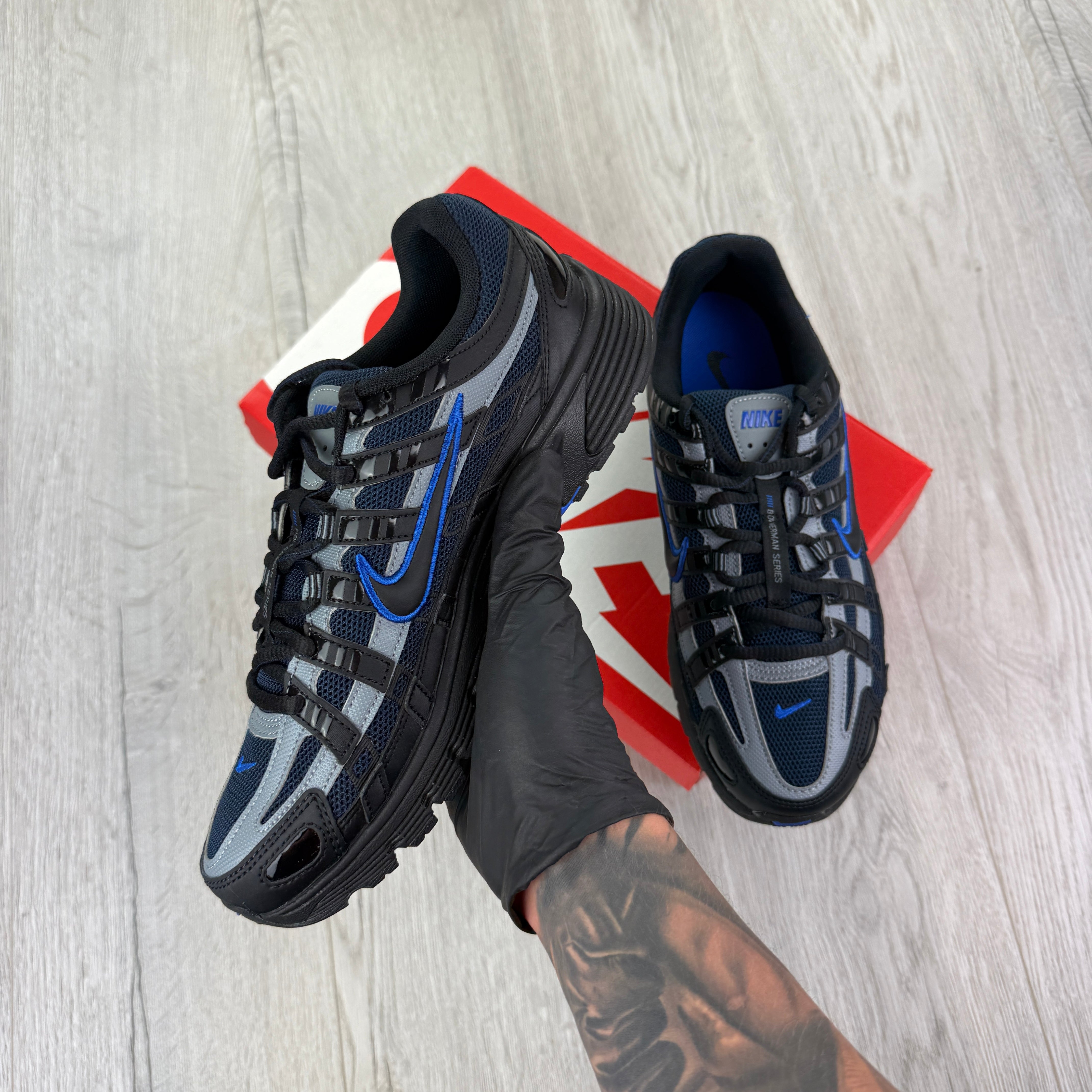 nike p6000 black red