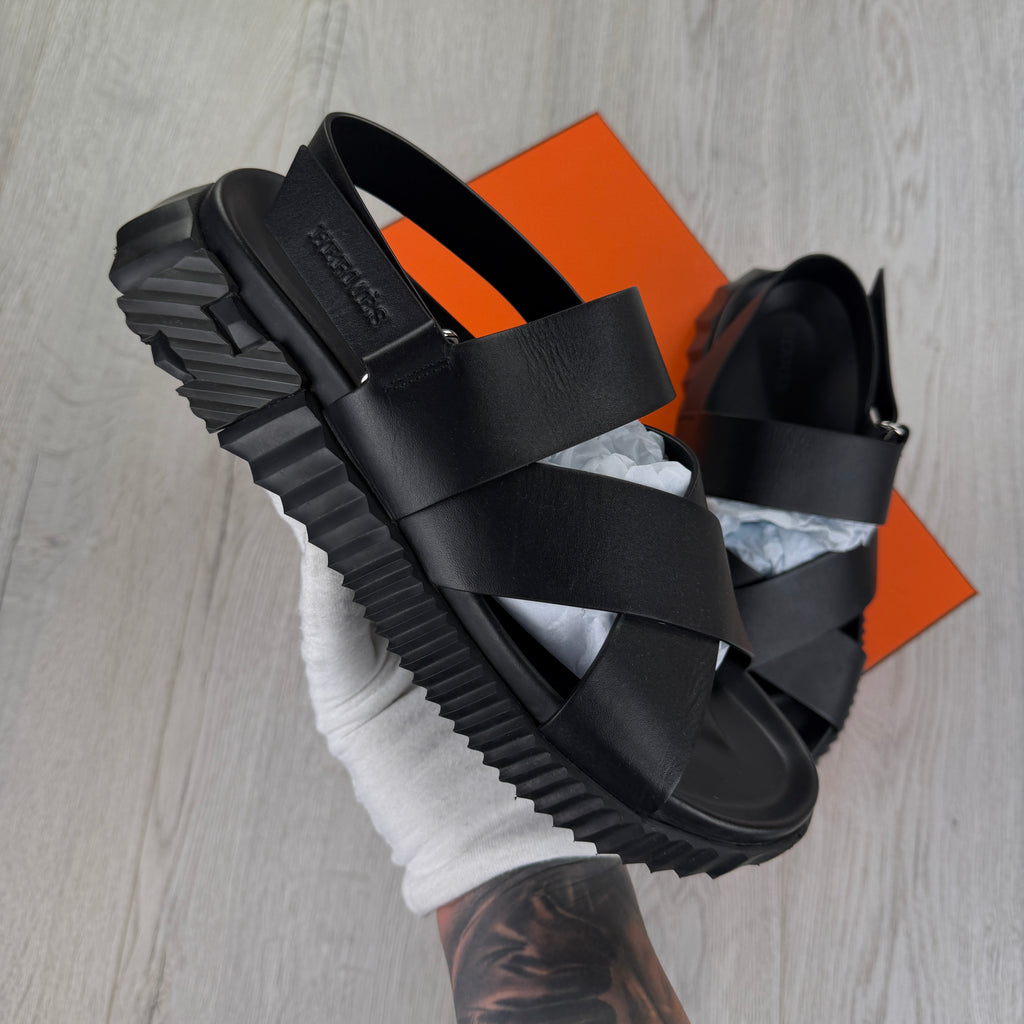Hermes Men’s Black Sandals - Uk 9