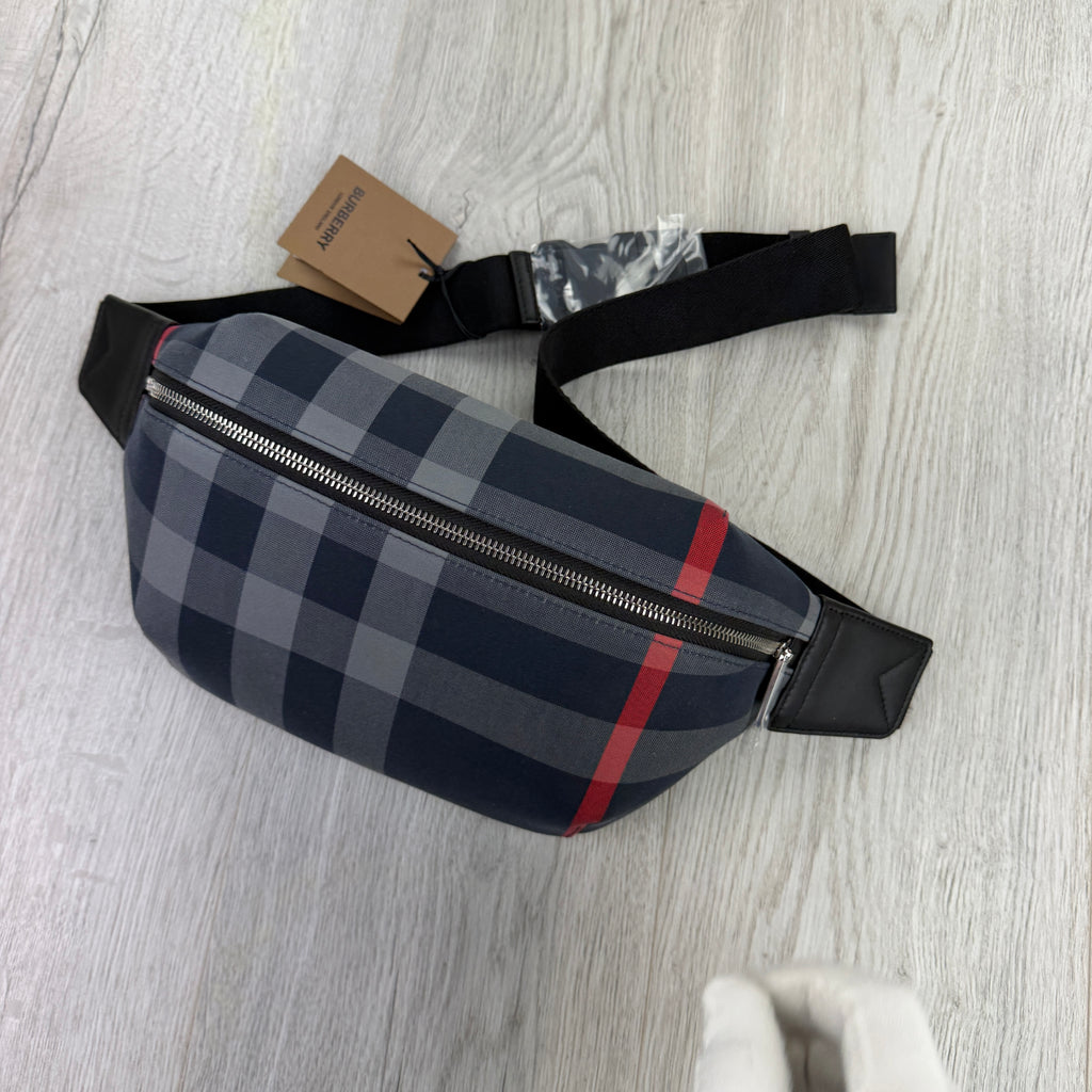 Burberry Men’s Navy Side / Belt Bag
