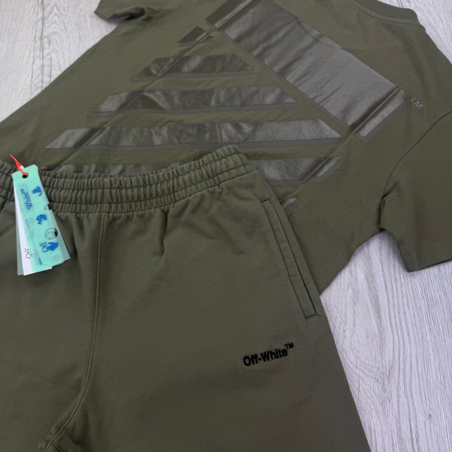 Off White Men’s Khaki T-shirt & Shorts Set - Medium