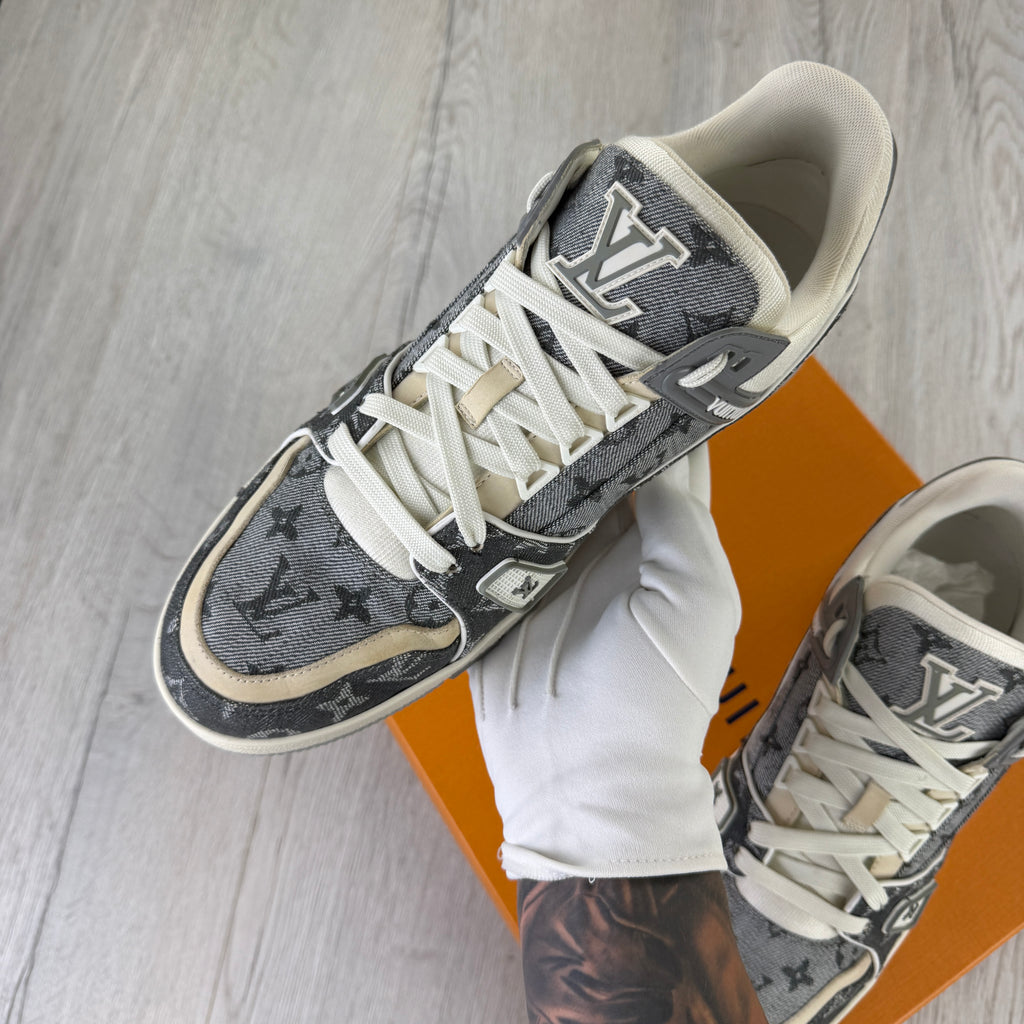 Louis Vuitton Men’s Grey / White Monogram Low Trainers - Uk 9.5 (Fit 10/10.5)