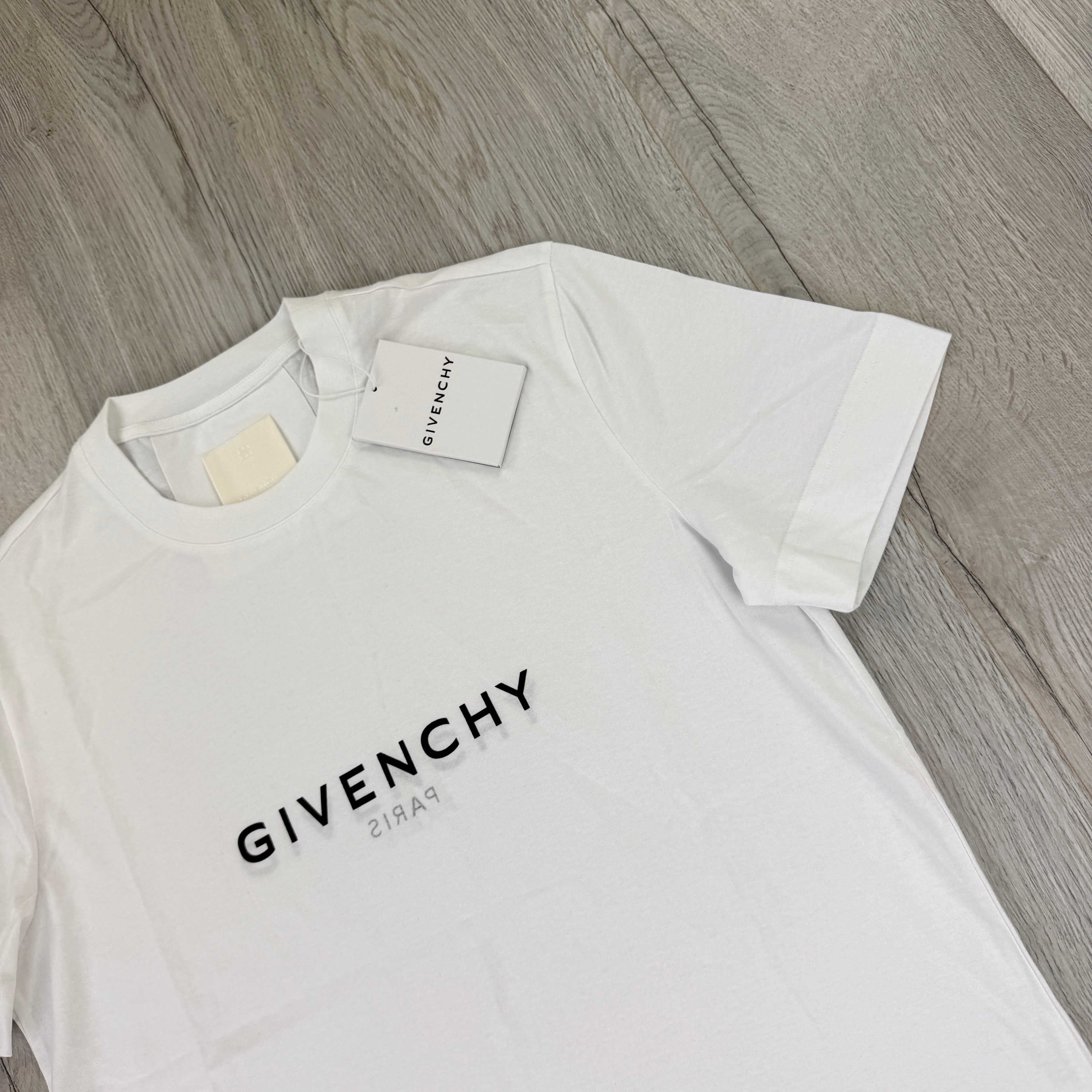 Givenchy Men’s White Slim T-shirt