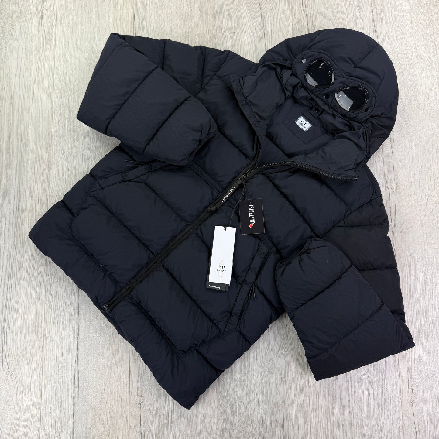 Cp Company Men’s Navy Chrone-R Down Jacket - Small