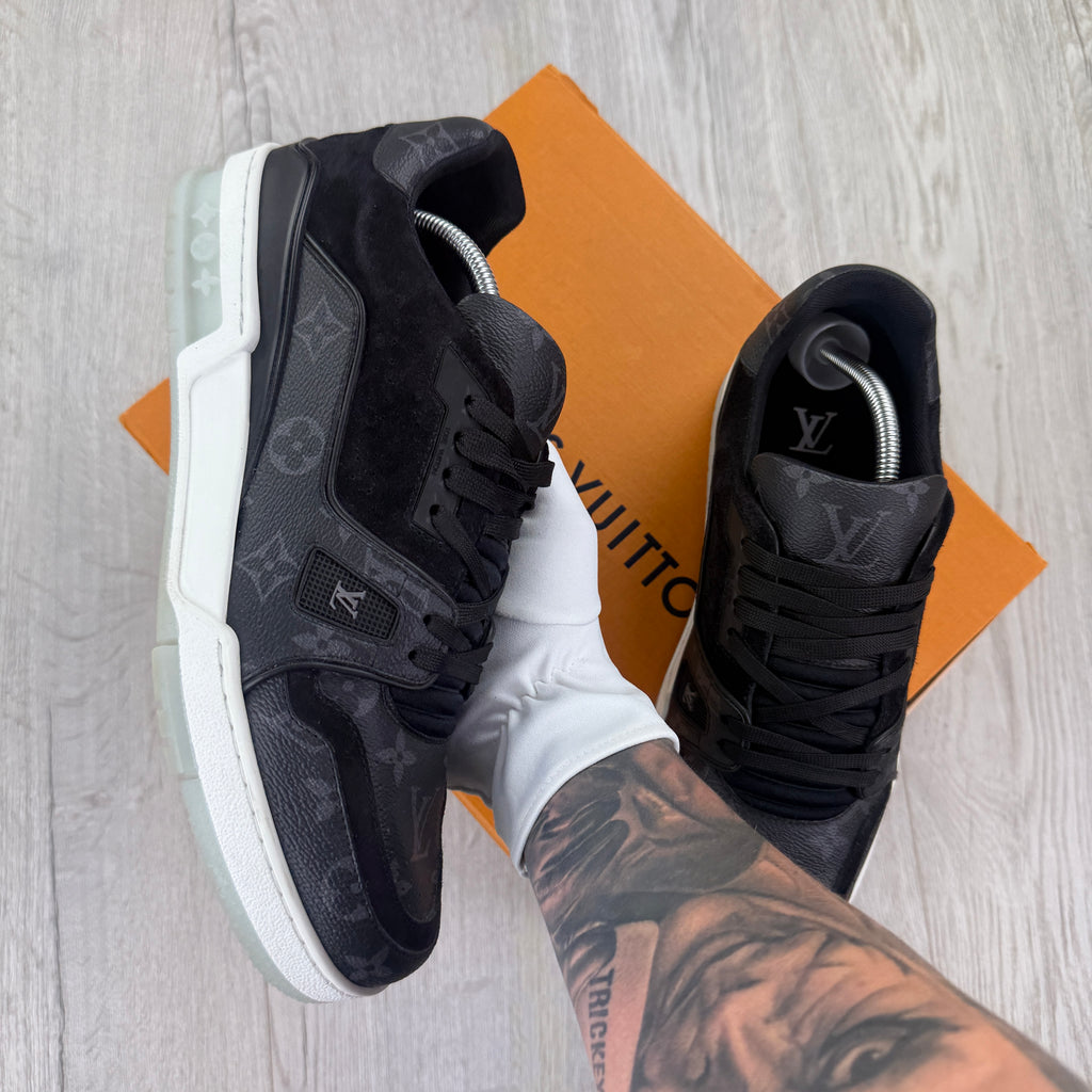 Louis Vuitton Men’s Black Low Trainers - Uk 10 (Fit 11)