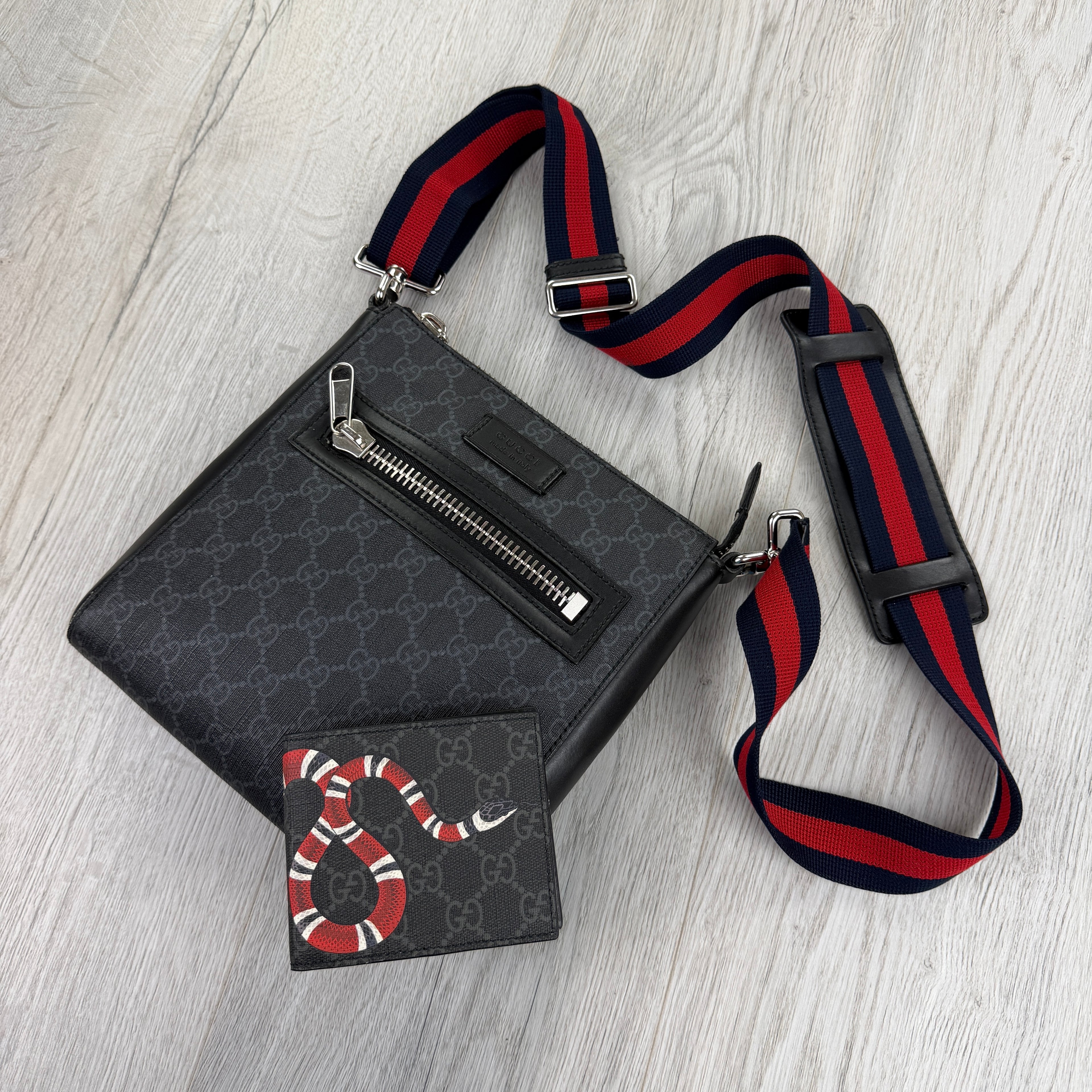 Gucci Messenger Men’s GG Black Small Side Bag & Snake Wallet