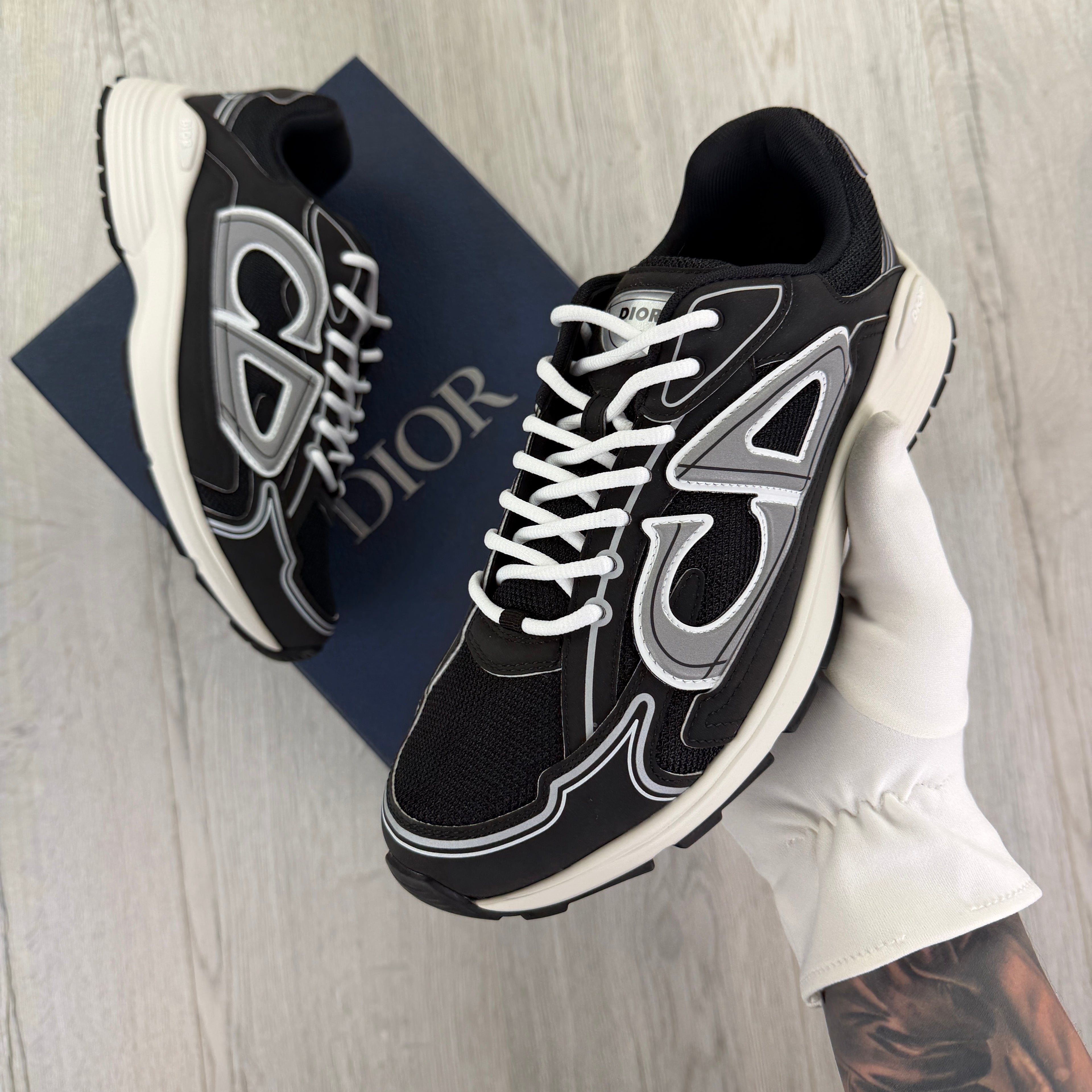 Dior B30 Men’s Black & White Trainers - 43 (Fit Uk 9)