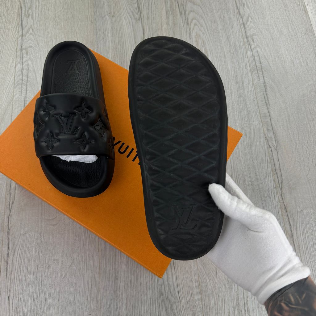 Louis Vuitton Men’s Black Waterfront Mules Sliders - Uk 8 (Fit 8.5/9)