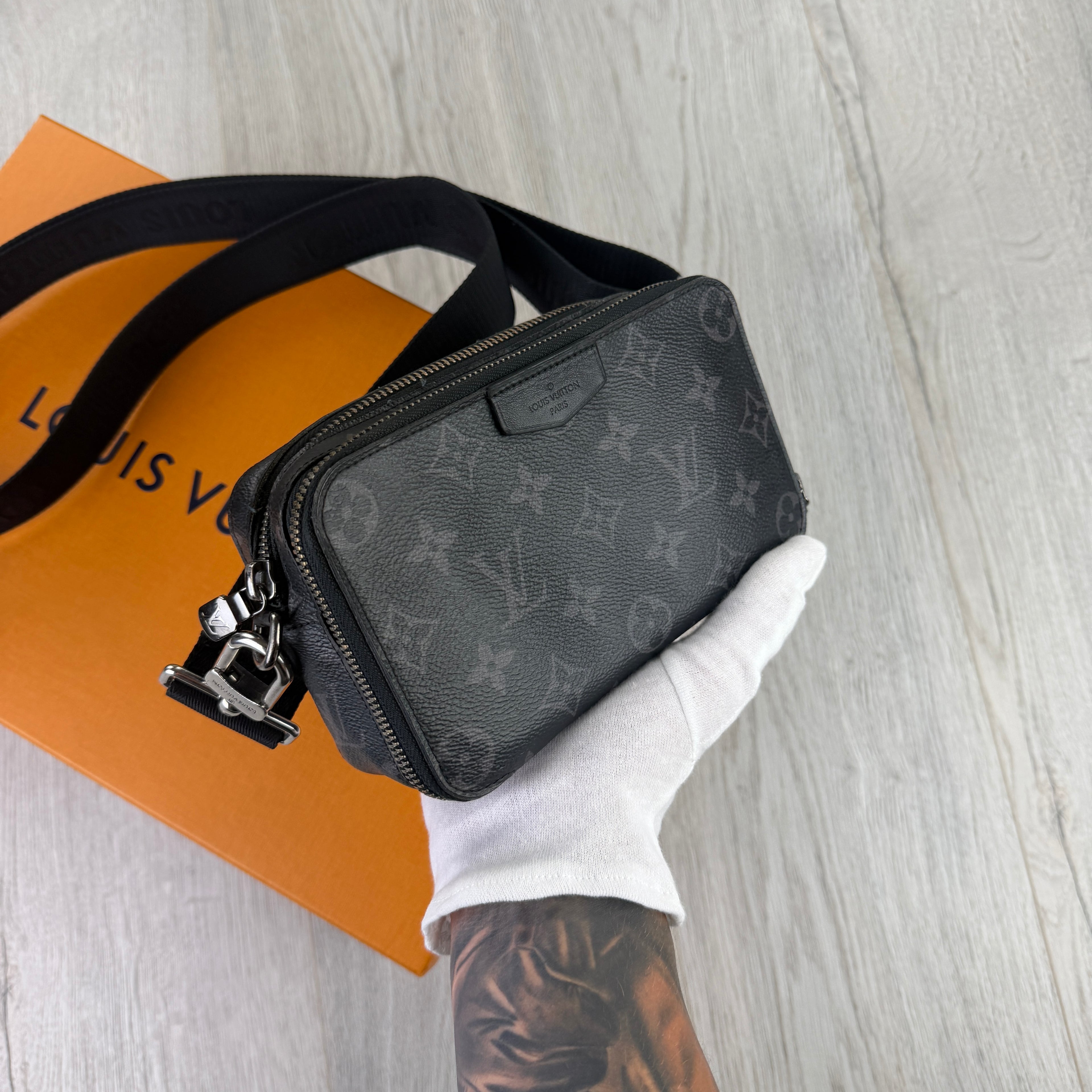 Louis Vuitton Men’s Black Monogram Alpha Wearable Shoulder Bag
