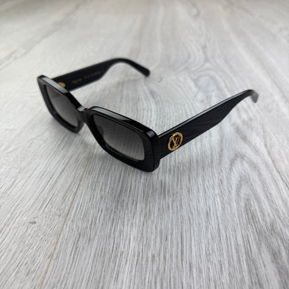 Louis Vuitton Women’s Circle Large Cat Eye Sunglasses