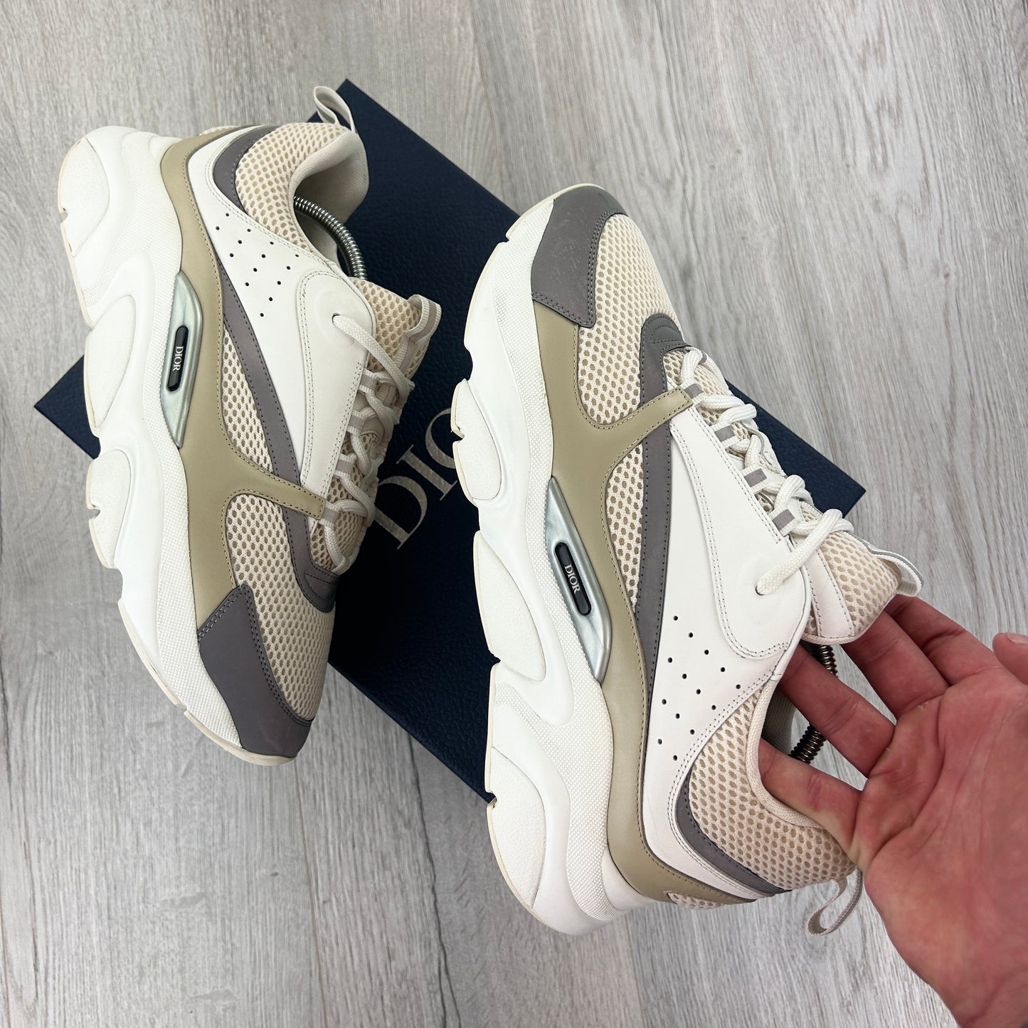 Dior B22 Men’s Cream Beige White Trainers - 43 (Uk 8/8.5)