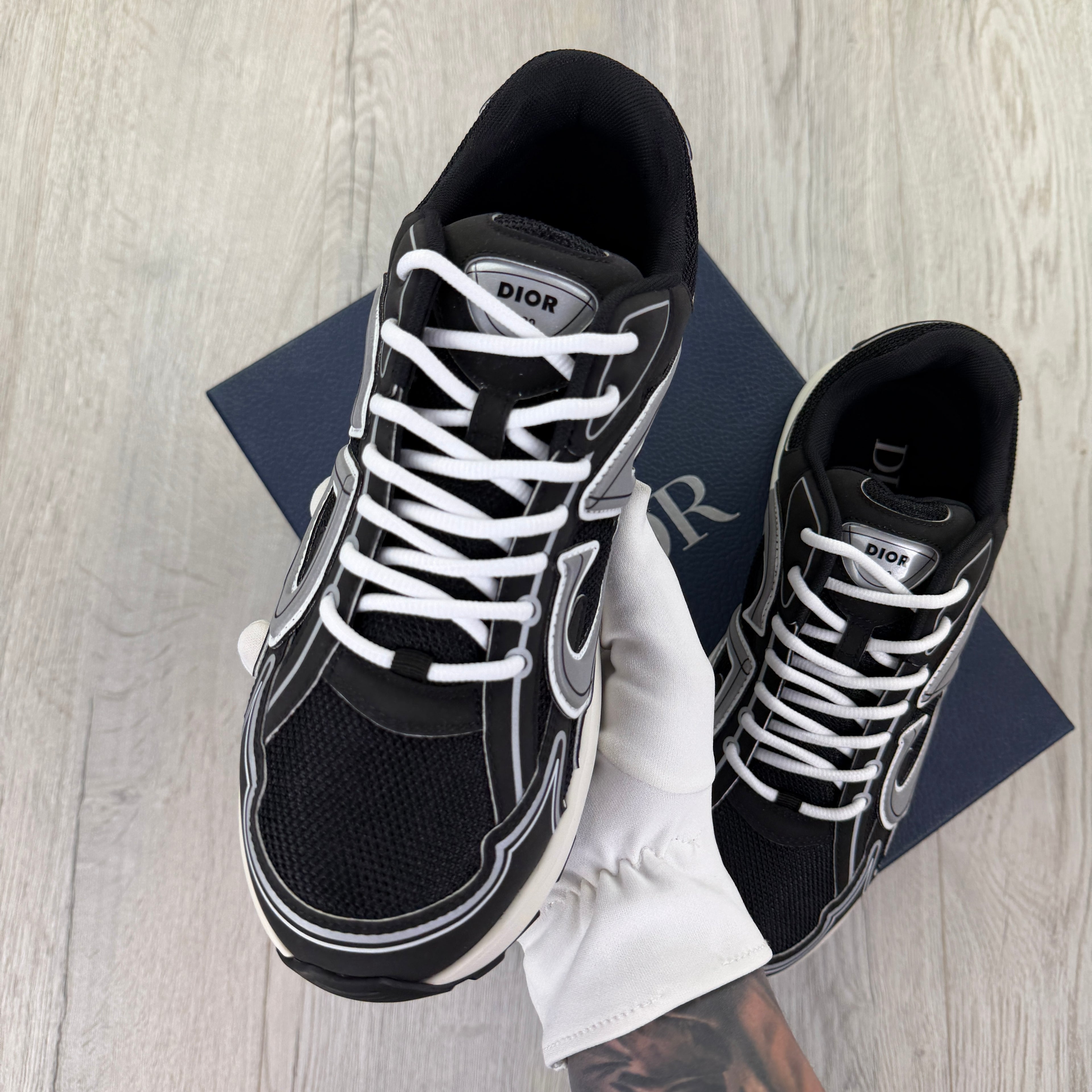 Dior B30 Men’s Black & White Trainers - 43 (Fit Uk 9)