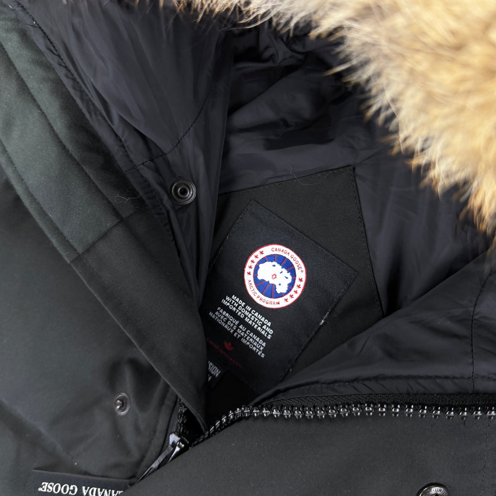 Canada Goose Men’s Black Carson Parker Jacket - Medium