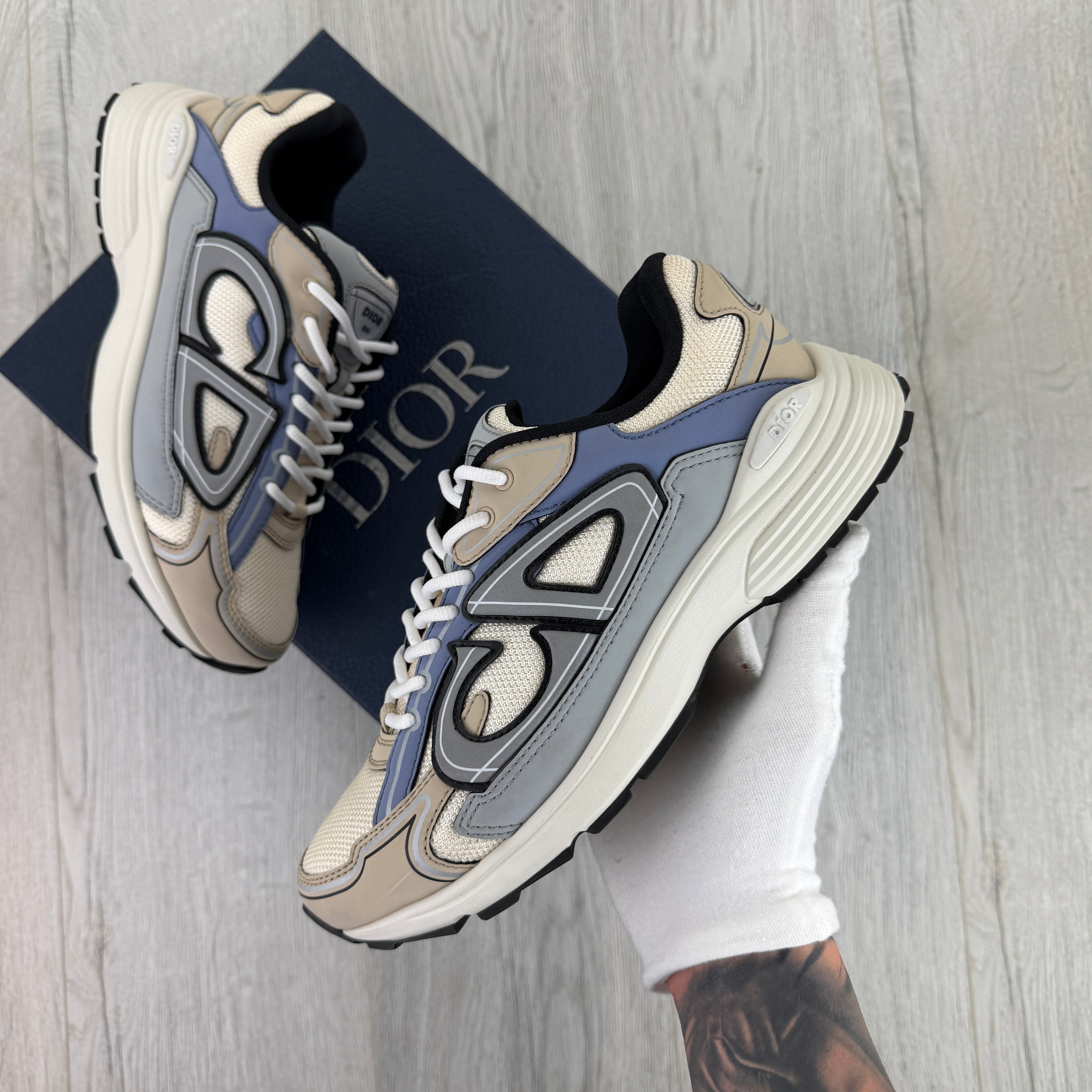 Dior B30 Men’s Beige & Blue Trainers - 41.5 (Uk 7.5)