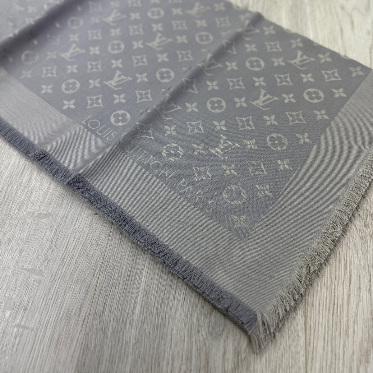 Louis Vuitton Shawls Monogram Shine Style Scarf