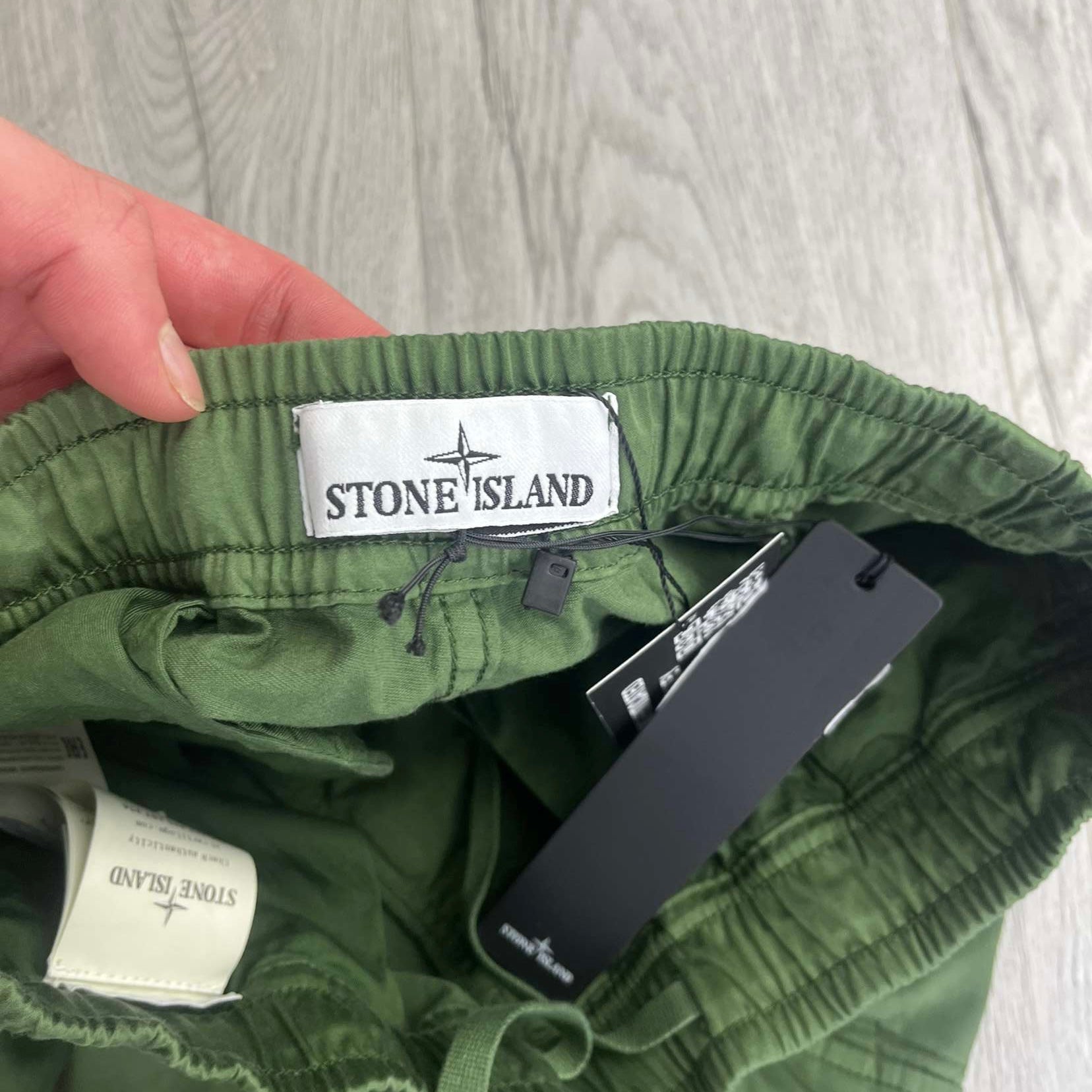 Stone Island Men’s Khaki Green Cargo Trousers - Uk 30