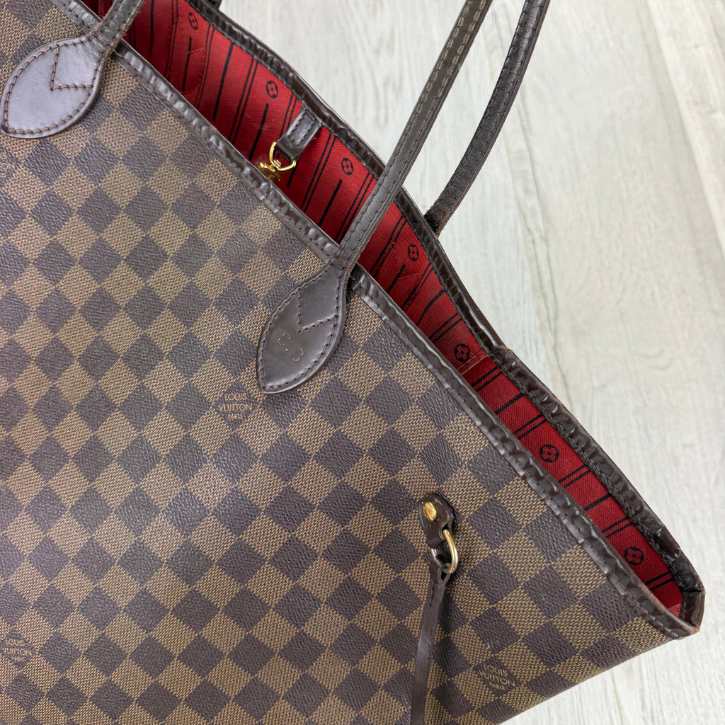 Louis Vuitton Women’s Neverfull MM Tote Bag