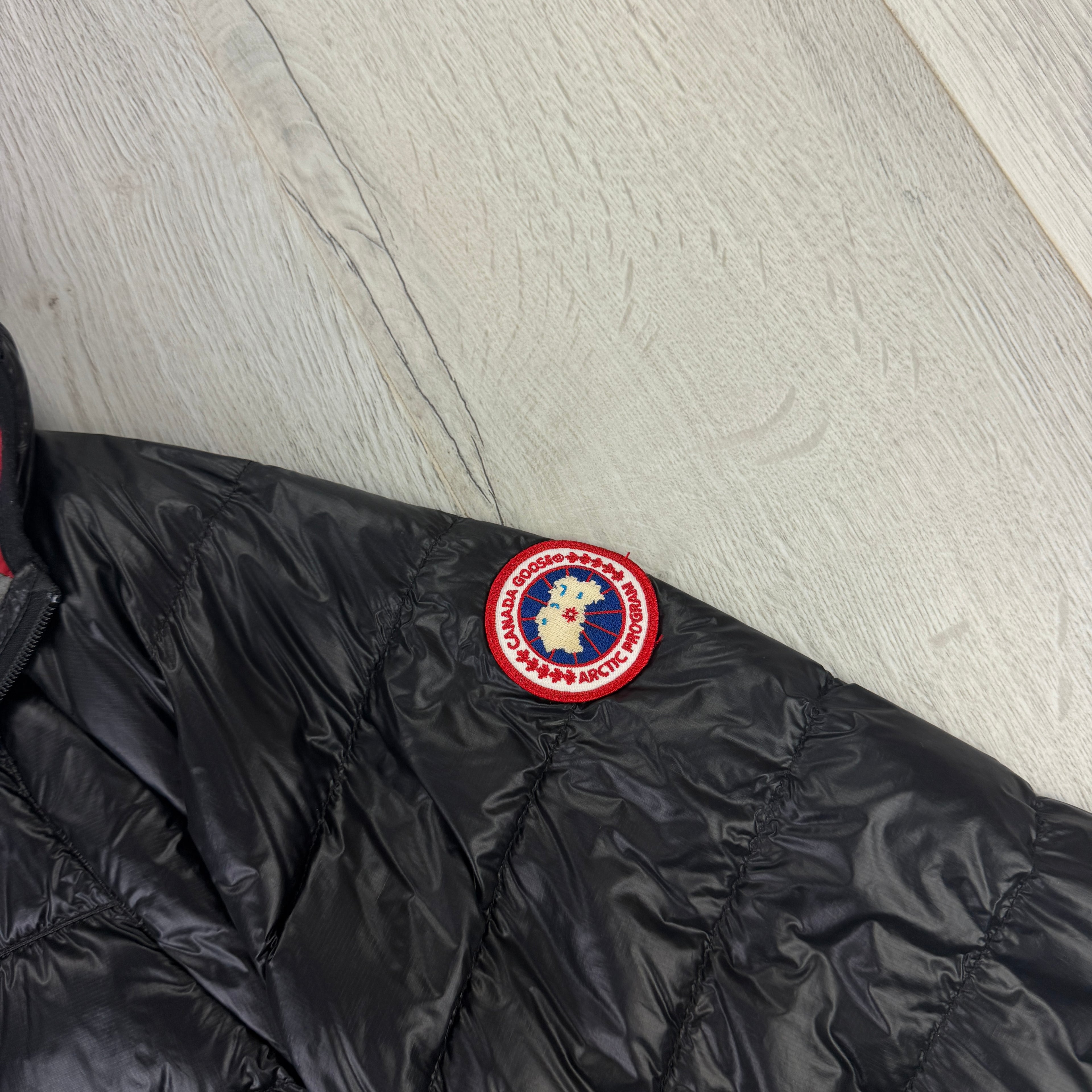 Canada Goose Men’s Black Hybridge Jacket - Medium