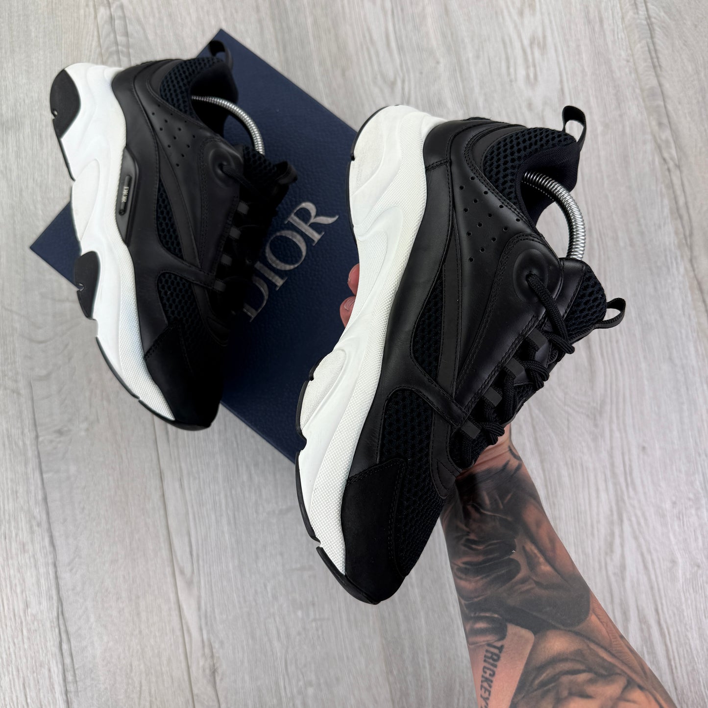 Dior B22 Men’s Black & White Runners - 43 (Fit Uk 8/8.5)