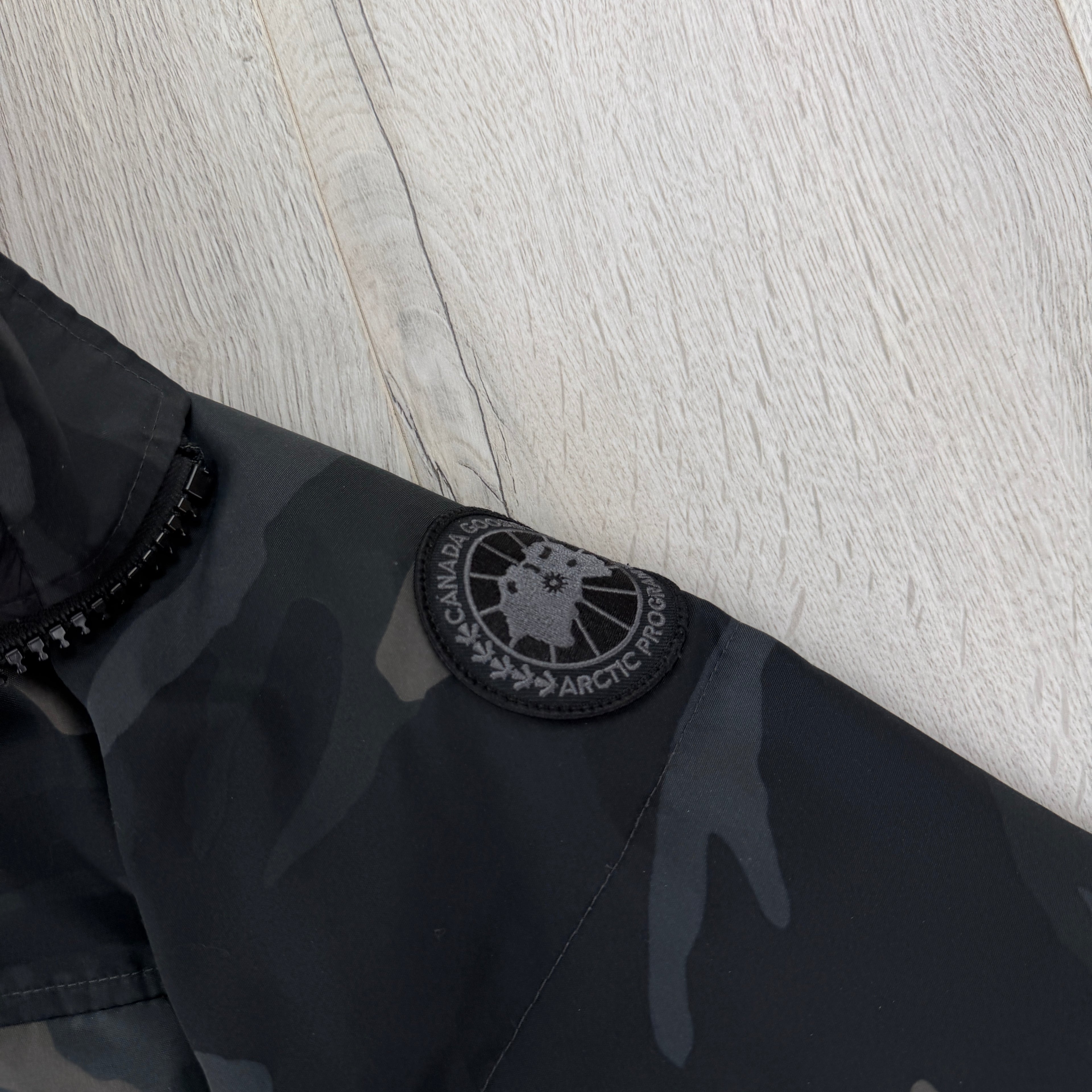 Canada Goose Men’s Camo Black Badge MacMillan - Medium