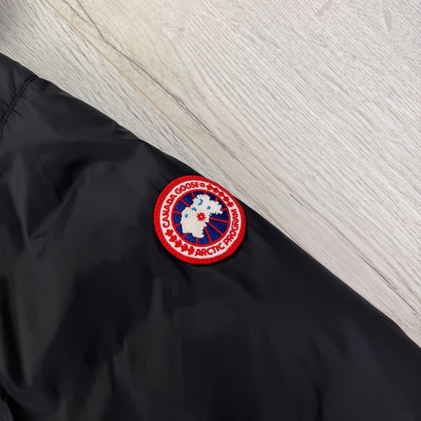 Canada Goose Men’s Navy Down Jacket - Small