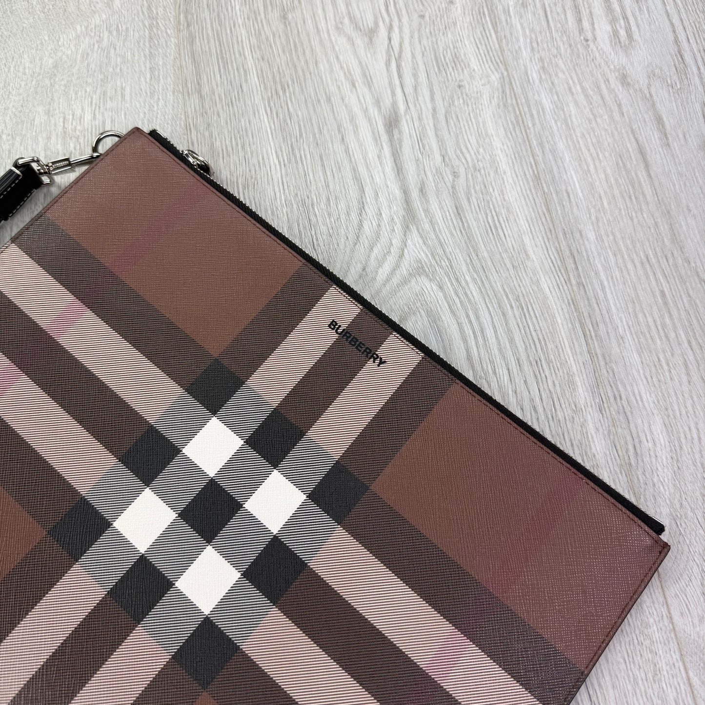 Burberry Men’s Brown Zip-up Clutch Bag / Pouch