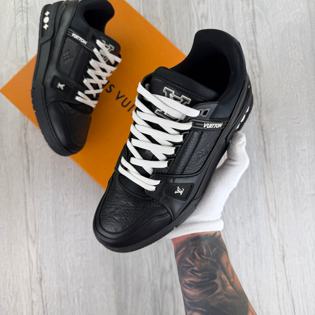 Louis Vuitton Men’s Black & White Trainers - Uk 7.5 (Fit 8/8.5)