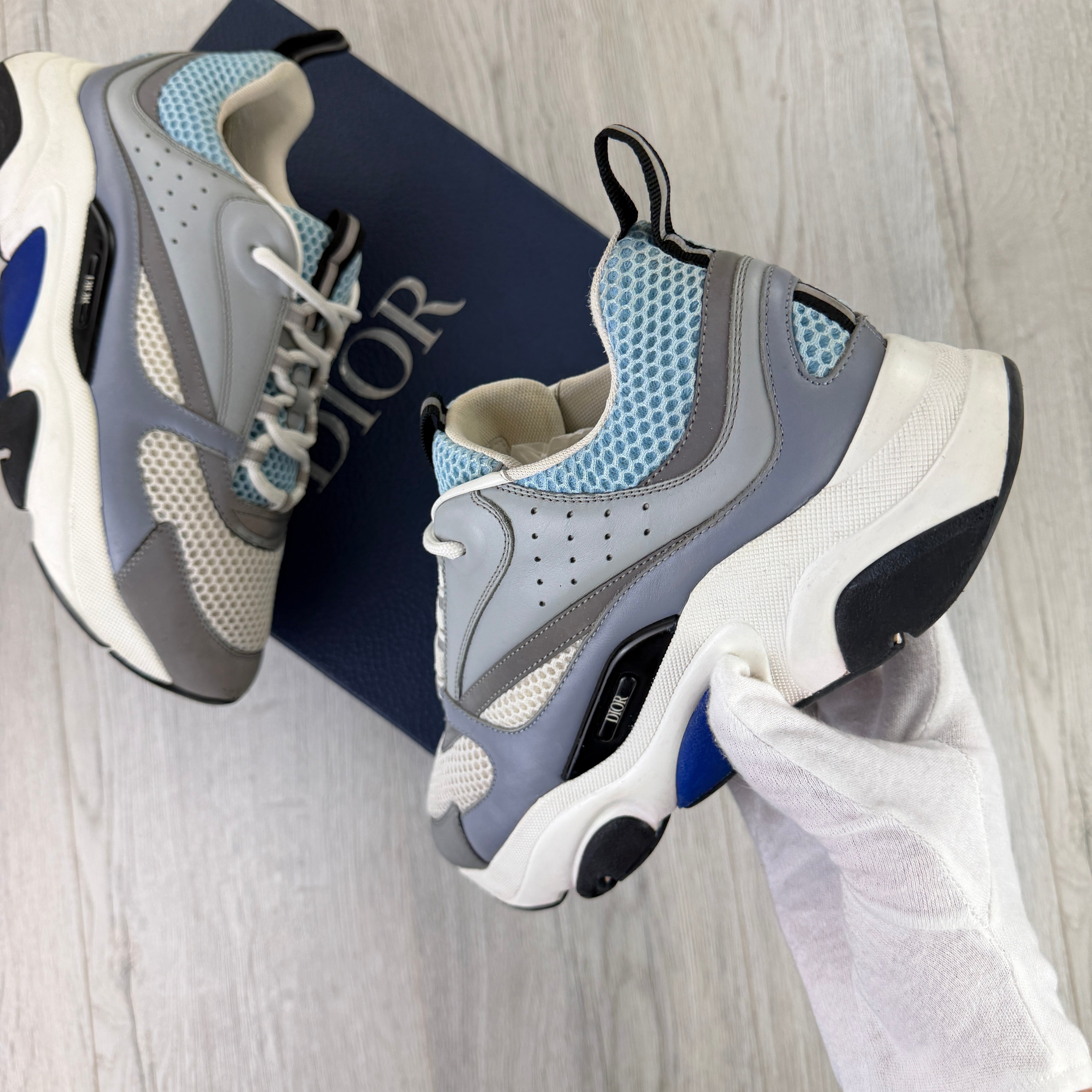 Dior B22 Men’s Baby Blue Runners - 42 (Fit Uk 7.5)