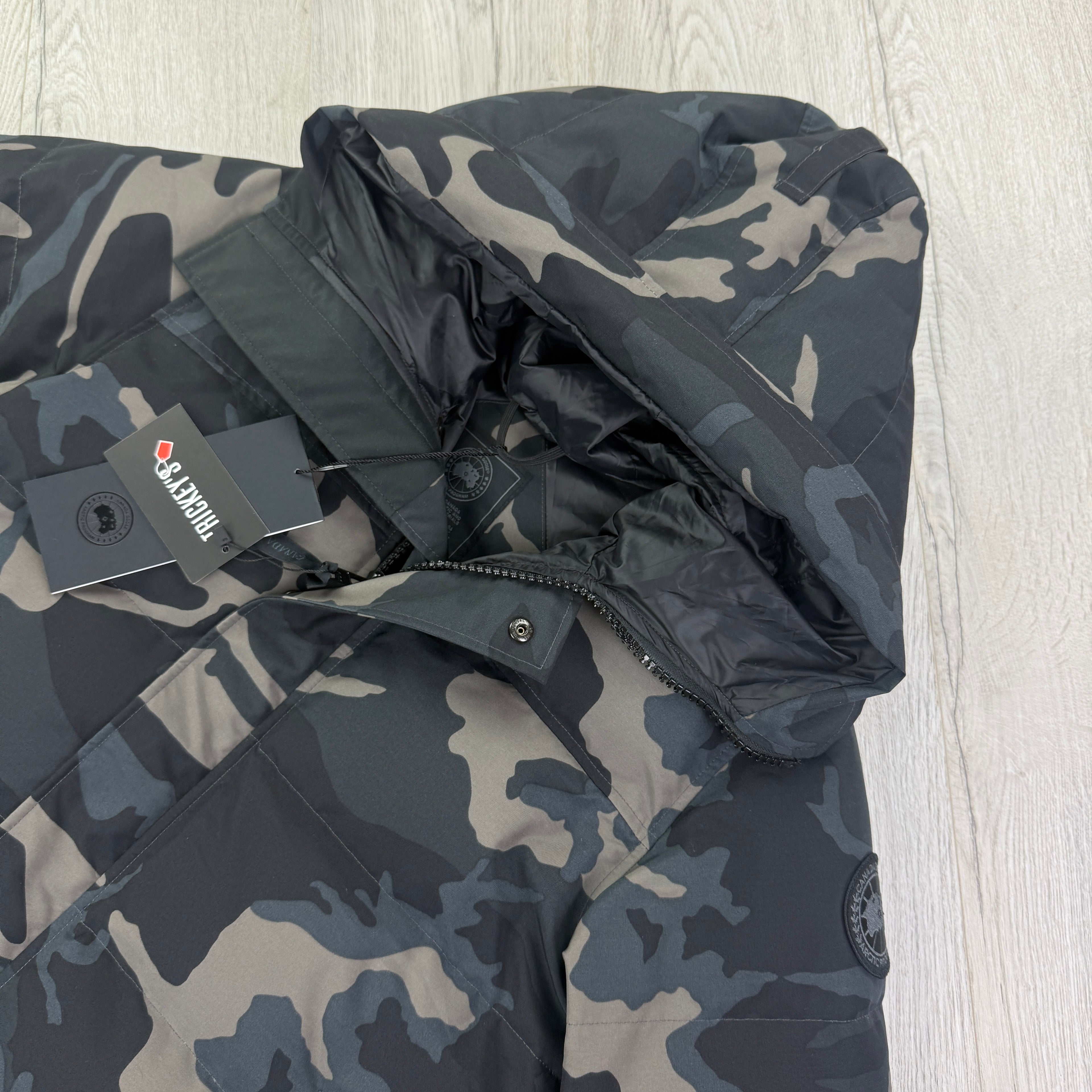 Canada Goose Men’s Camo Black Badge MacMillan - Medium