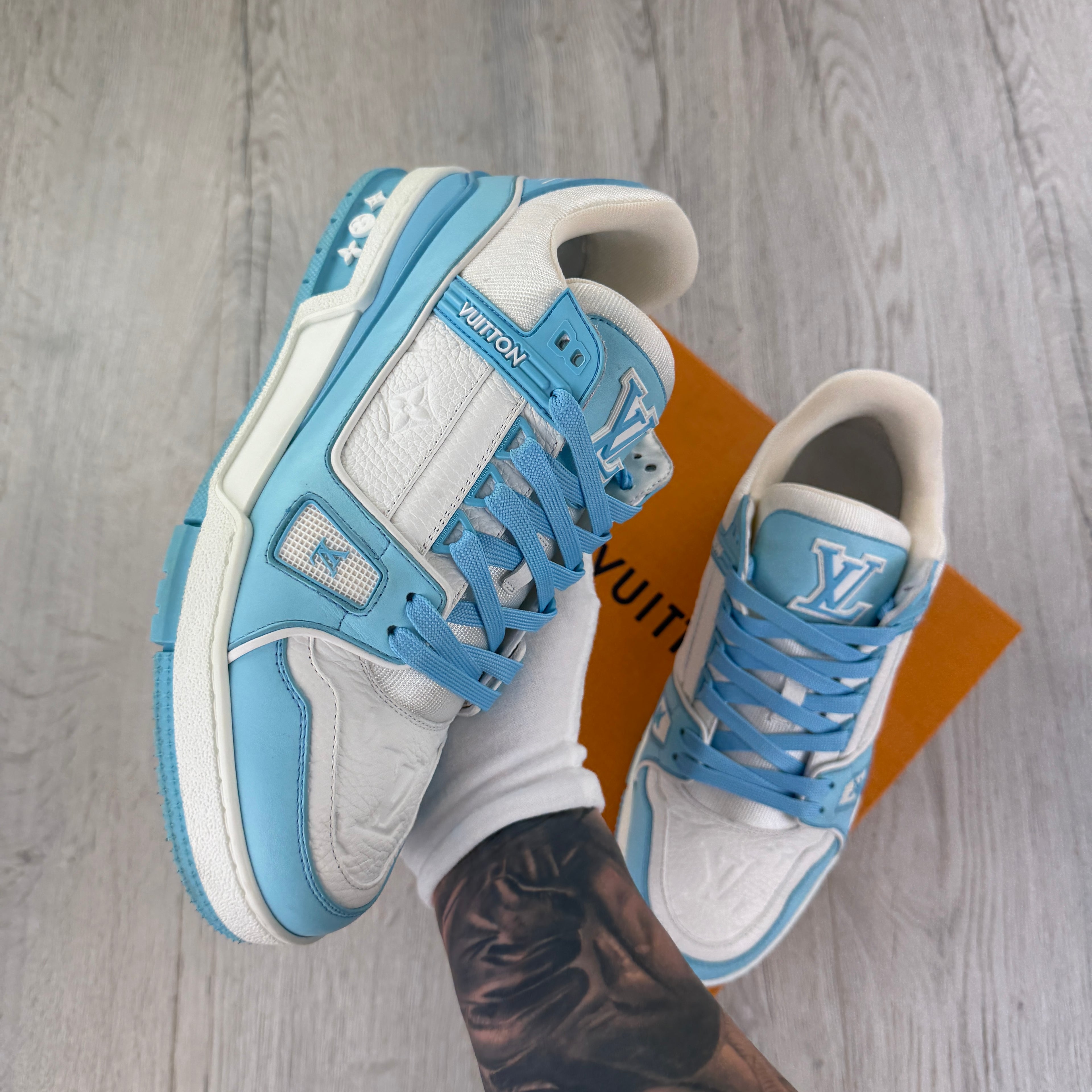 Louis Vuitton Men’s Blue & White Low Trainers - Uk 7 (Fit 7.5)