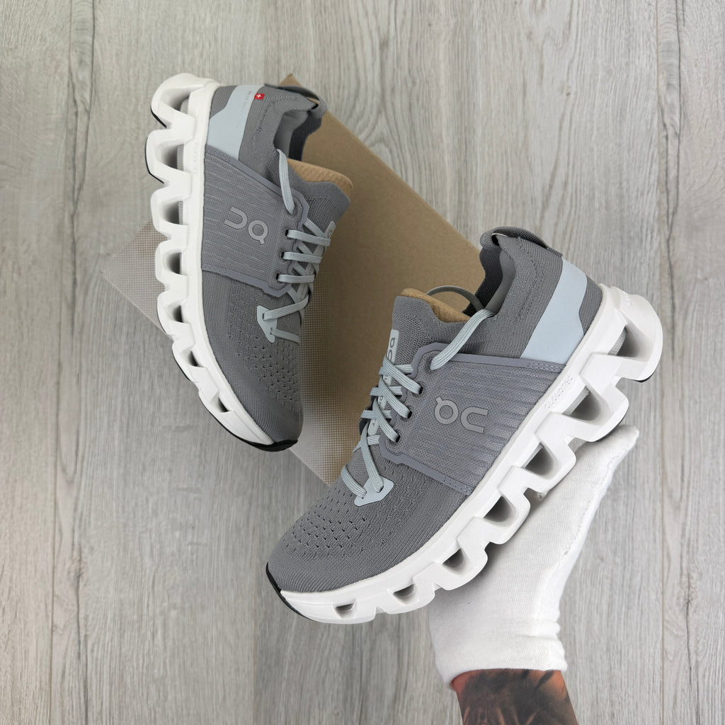 On Running Cloudswift 4 Grey Trainers