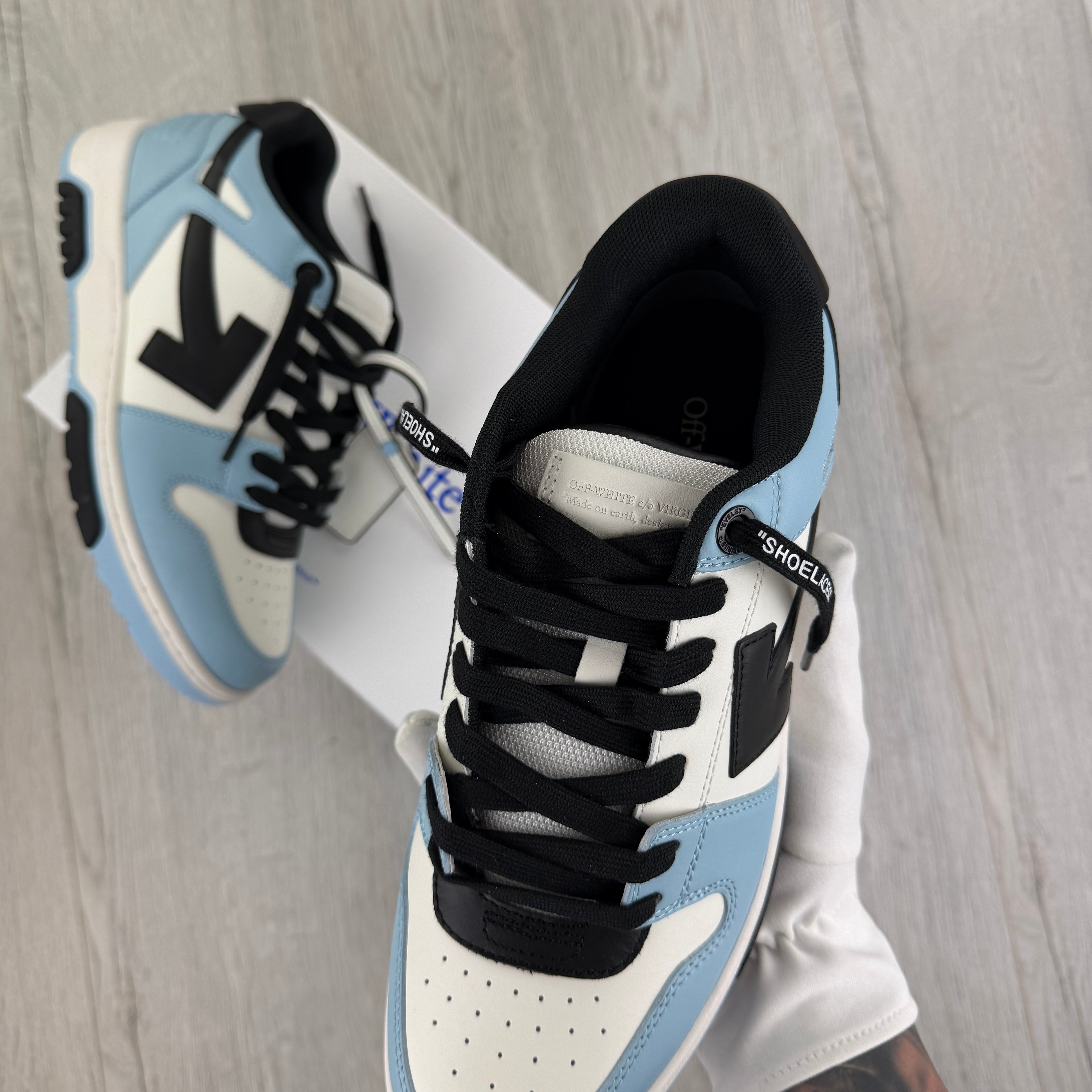 Off-White Men’s Blue  & White Low Trainers