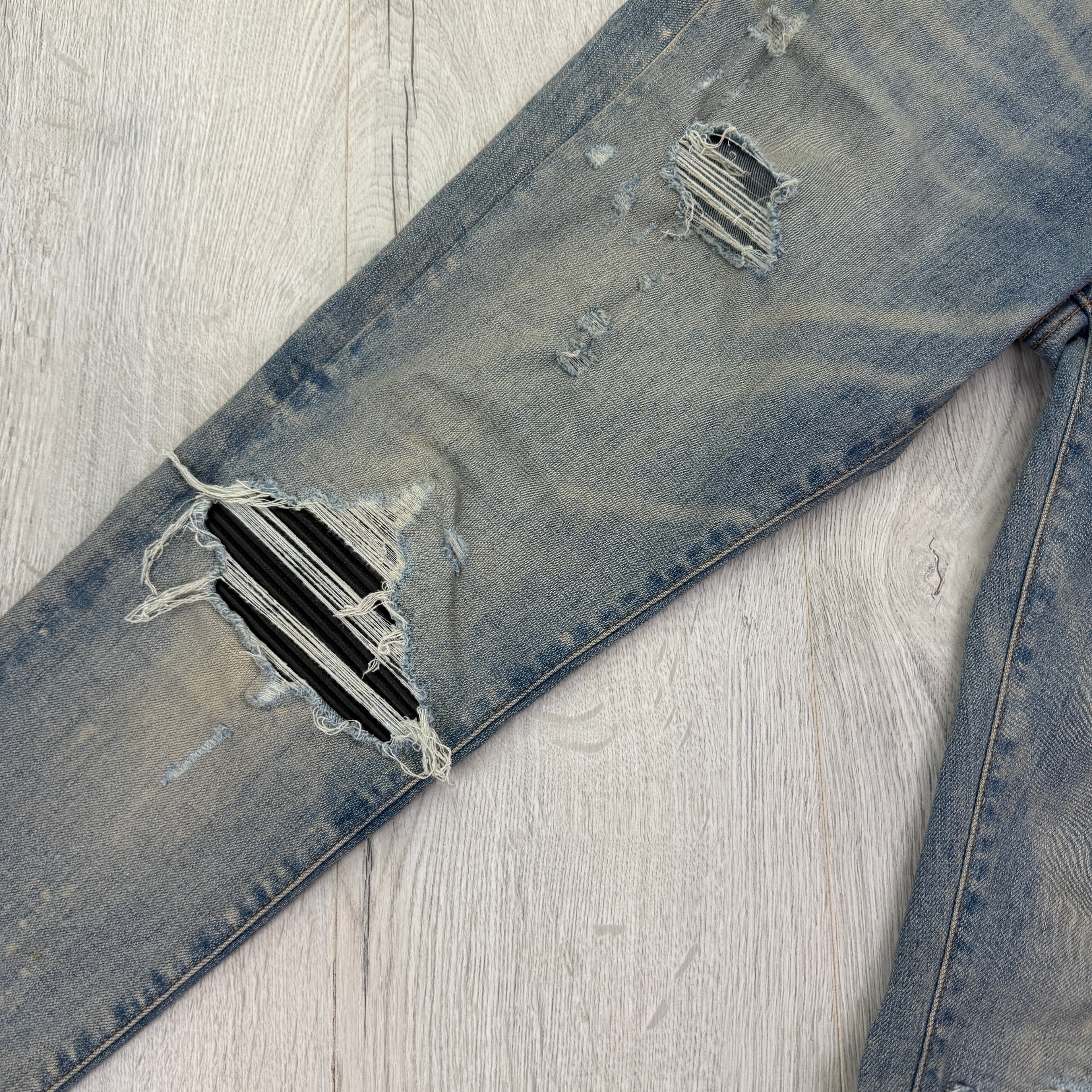 Amiri MX1 Denim Distressed Ripped Jeans - Uk 30