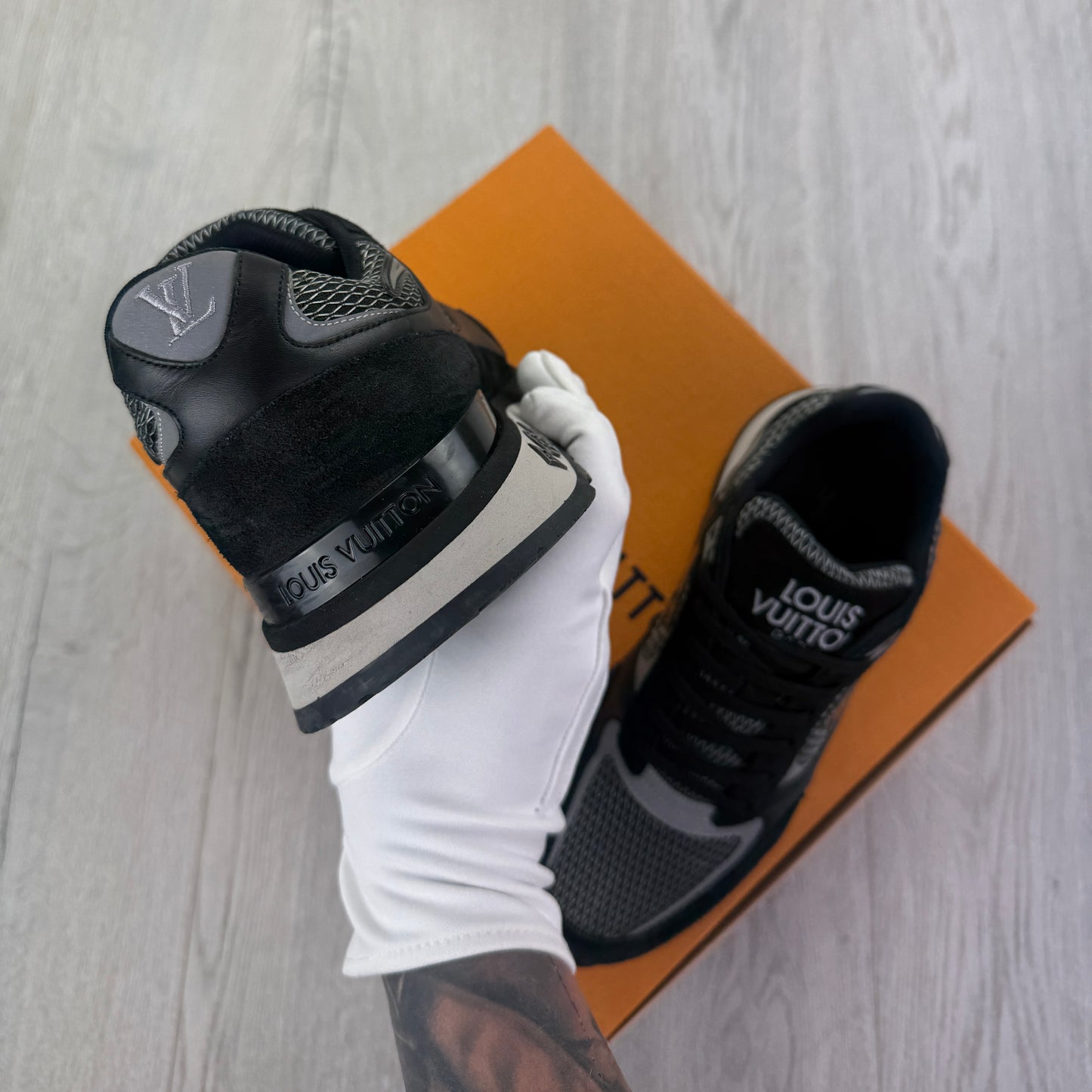 Louis Vuitton Men’s Black Run Away Trainers - Uk 6 (Fit Uk 7)