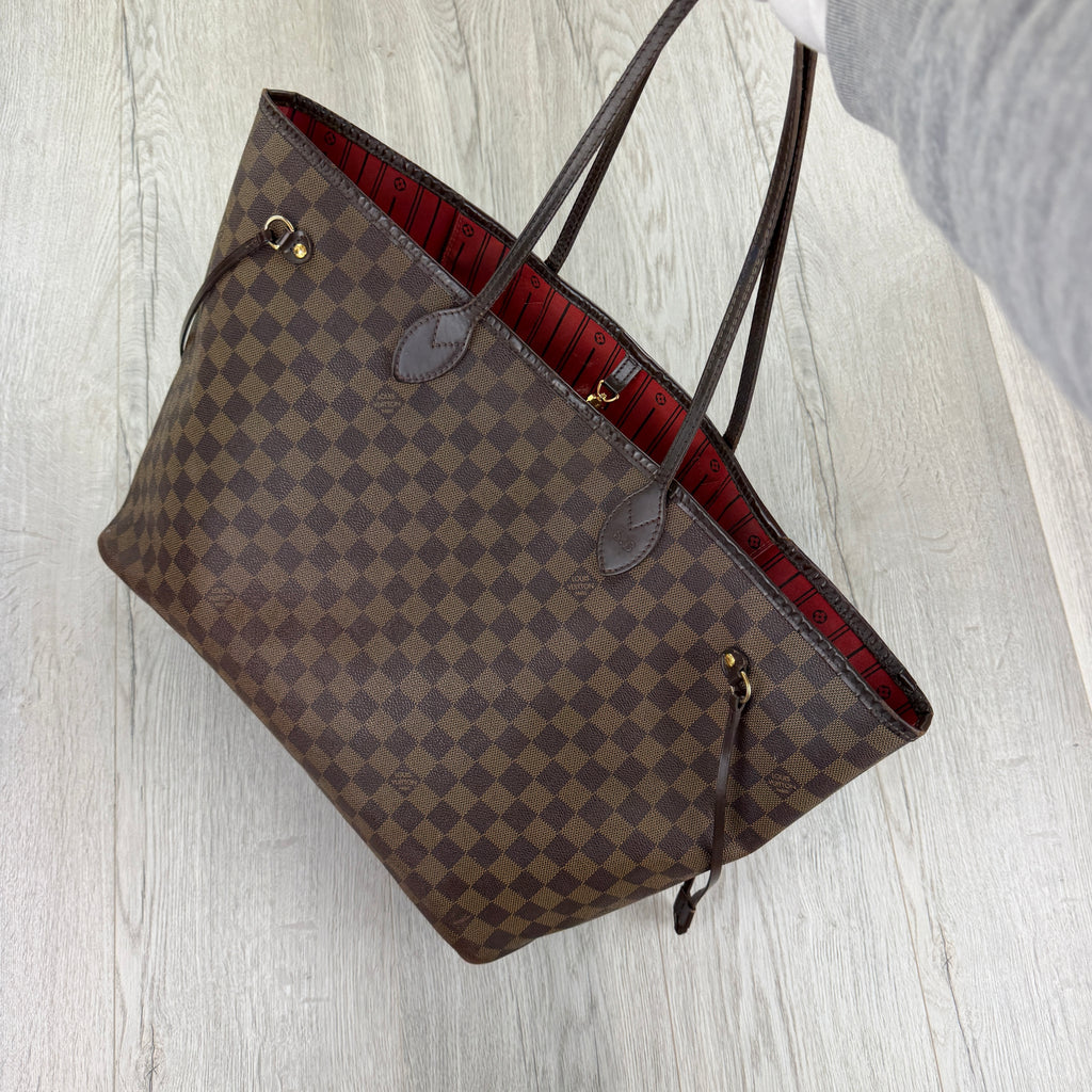 Louis Vuitton Women’s Neverfull MM Tote Bag