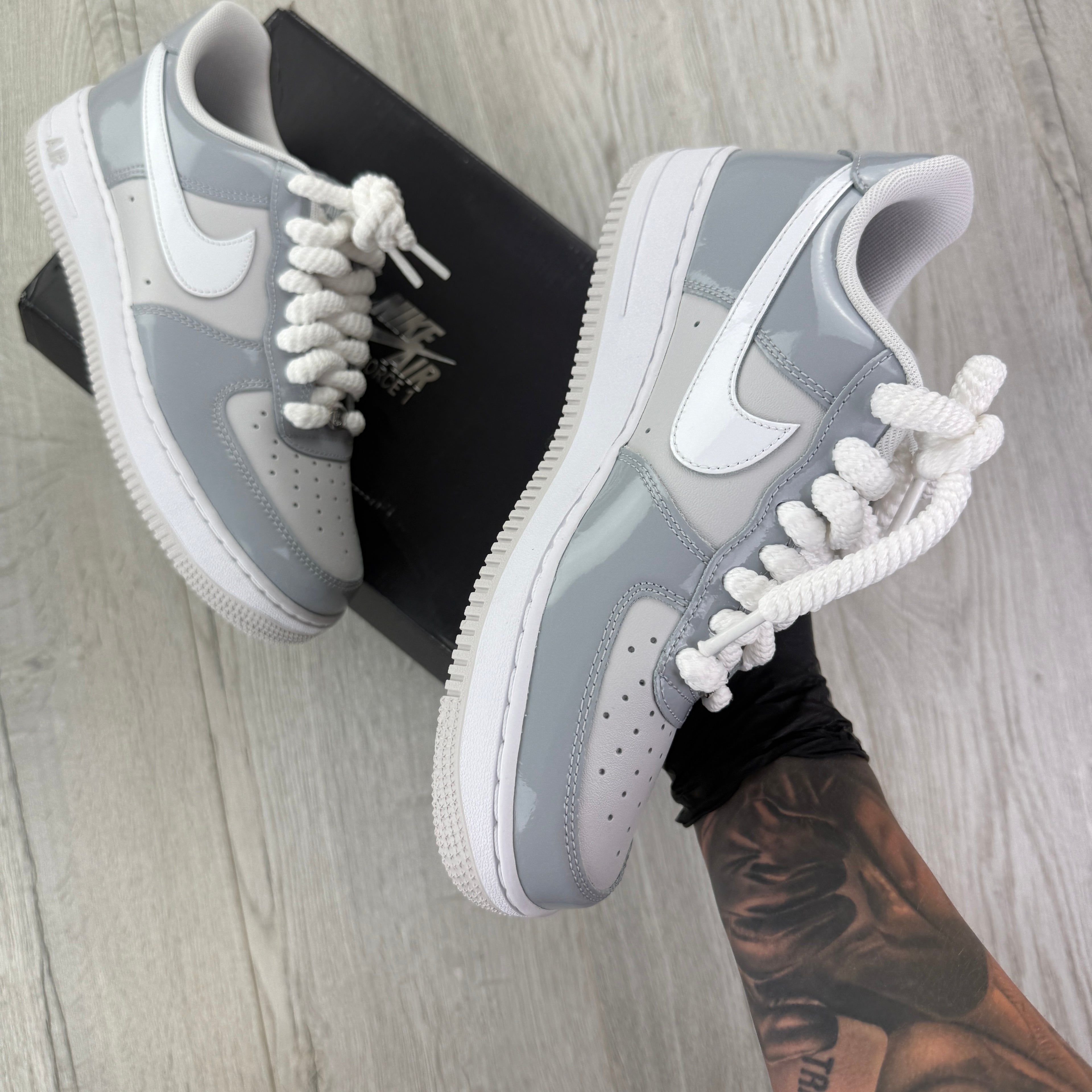 Nike Men’s Air Force 1 ‘07 LV8 Wolf Grey Trainers - Uk 7