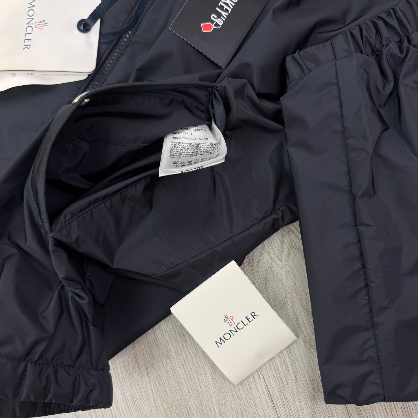 Moncler Men’s Grimpeurs Zip-up Navy Windbreaker Jacket