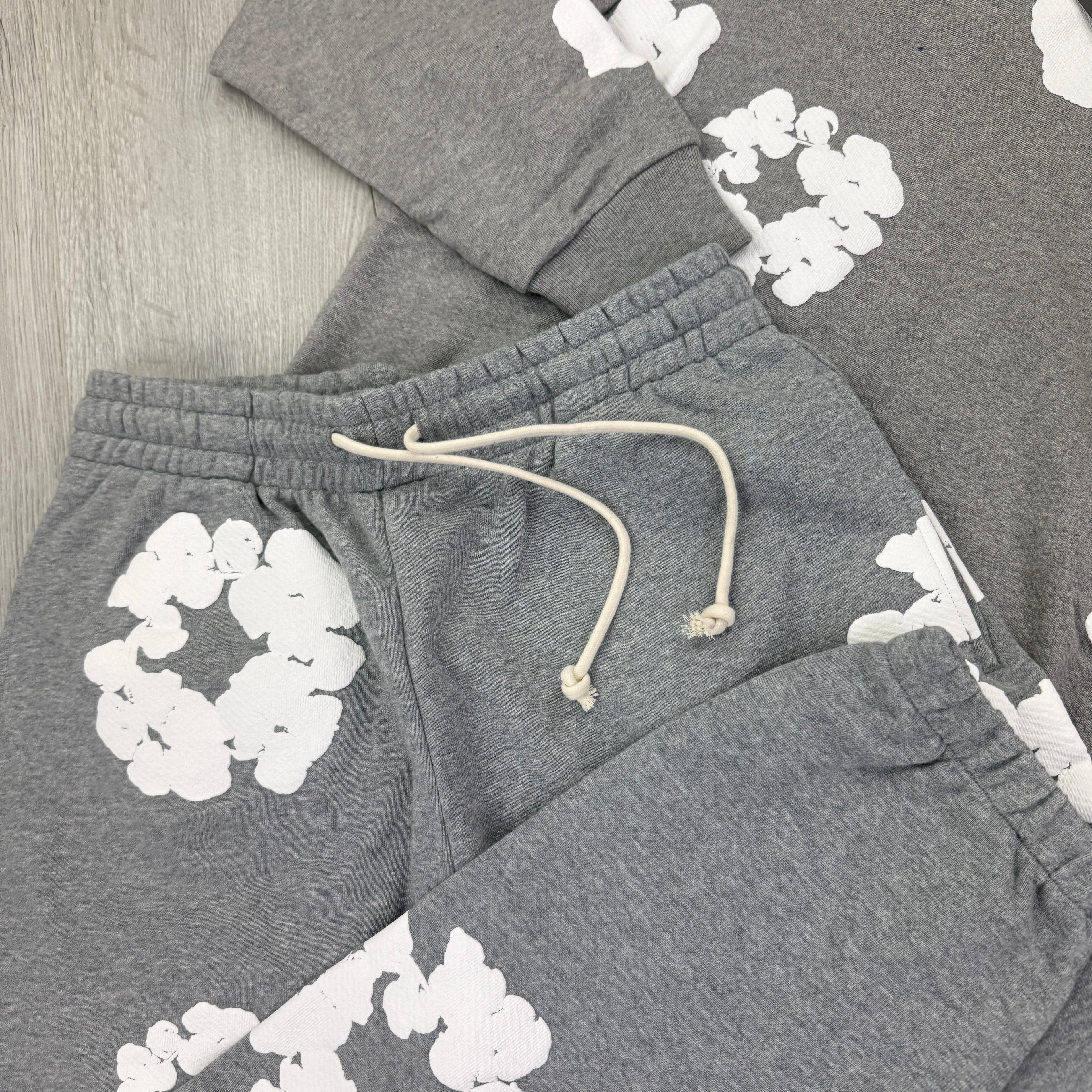 Denim Tears Men’s Grey Cotton Wreath Full Tracksuit