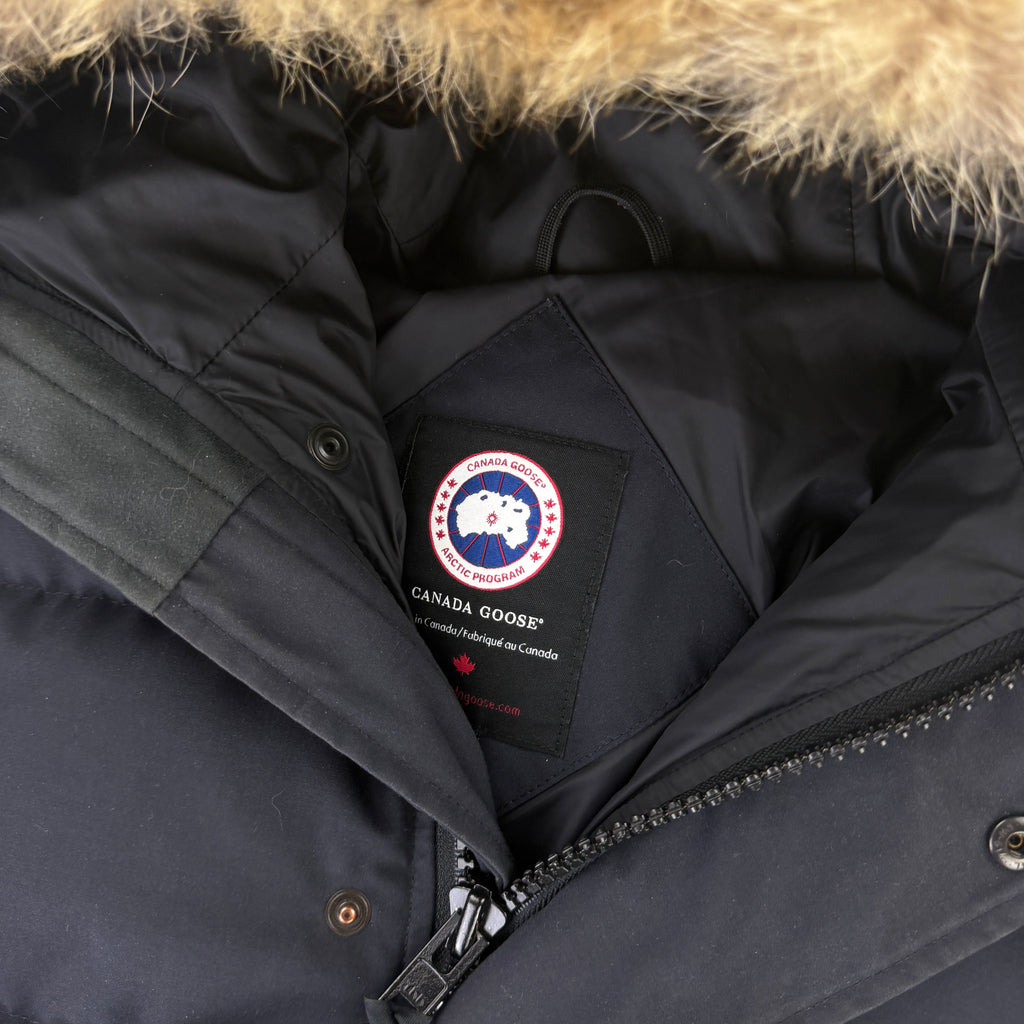 Canada Goose Men’s Navy Carson Parker Jacket - Medium