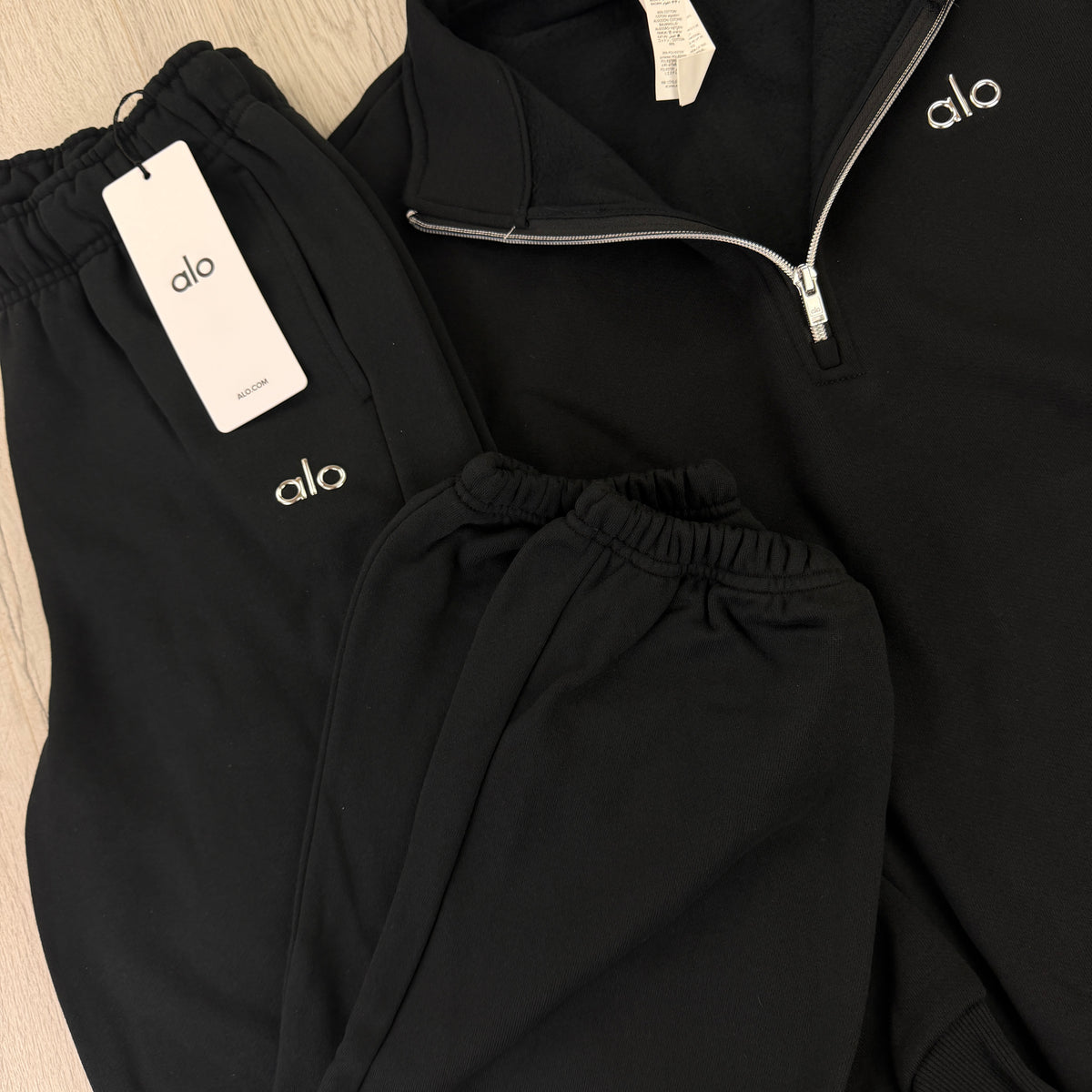 Alo Men’s Black Full 1/4 Zip & Cuffed Bottoms Tracksuit