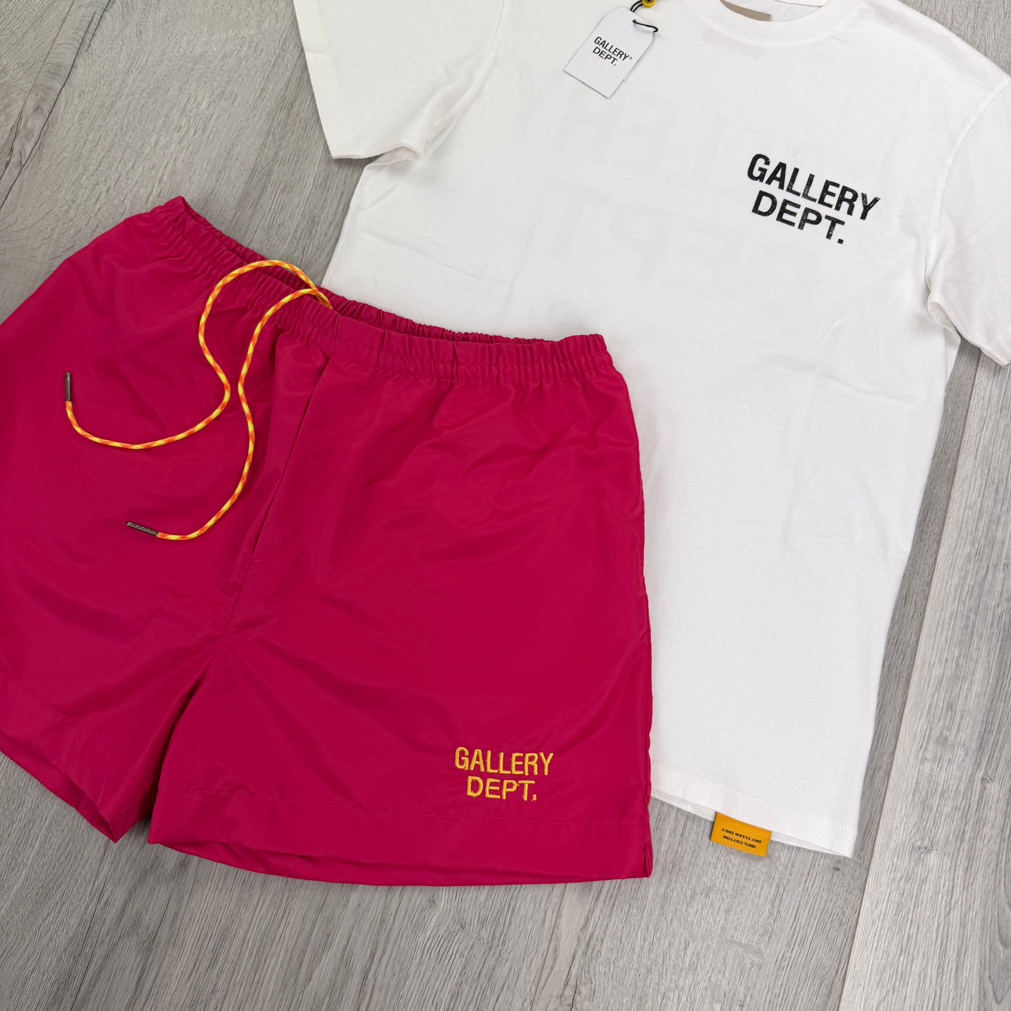 Gallery Dept Men’s White T-shirt & Shorts Set