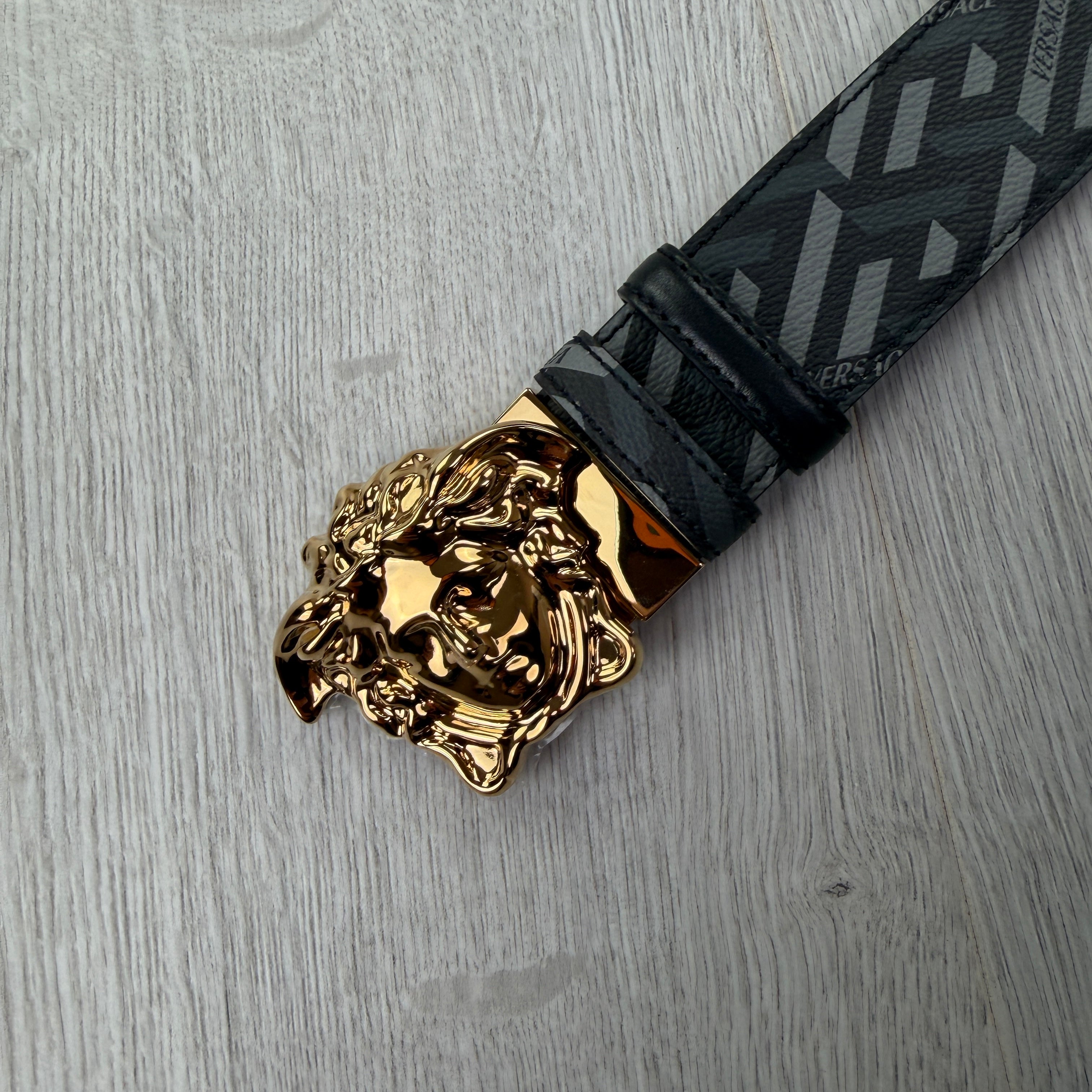 Versace Men’s Black & Gold Reversible Belt - 100 (Uk 30-36)