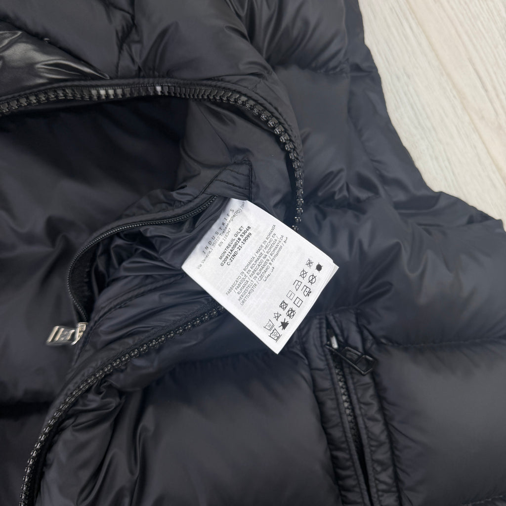 Moncler Men’s Black Montreuil Padded Bodywarmer With Hood - Size 4