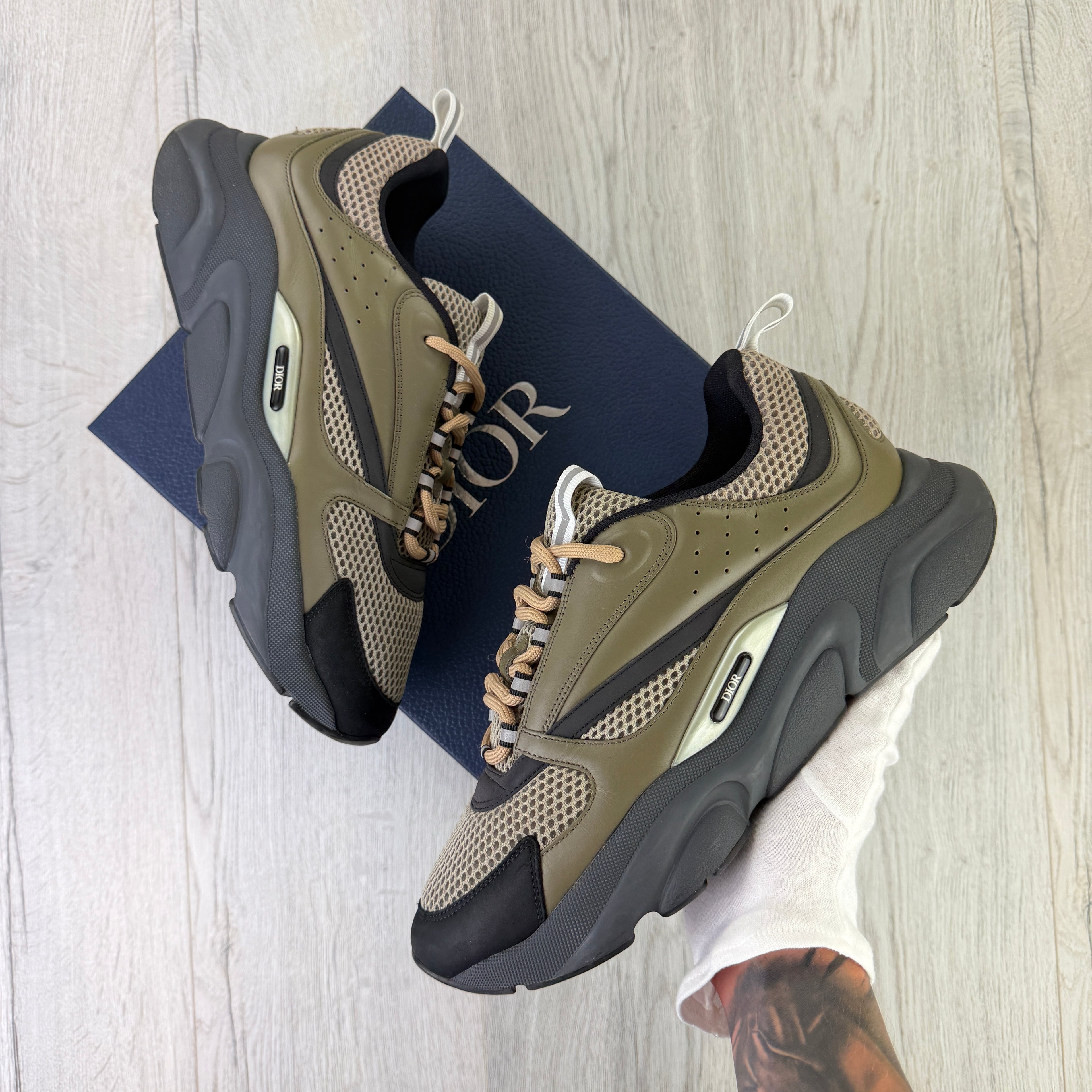 Dior B22 Men’s Khaki Green Trainers - 45 (Uk 10/10.5)