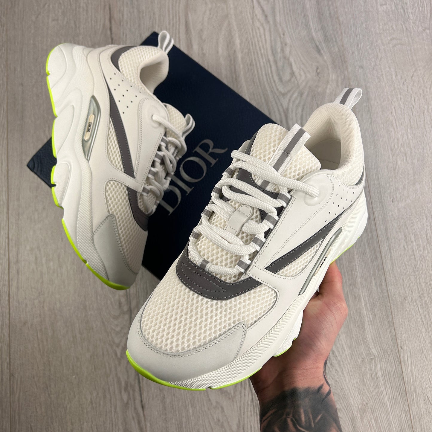 Dior B22 White & Fluo Green Bottom Runners - 43 (Fit Uk 8.5)