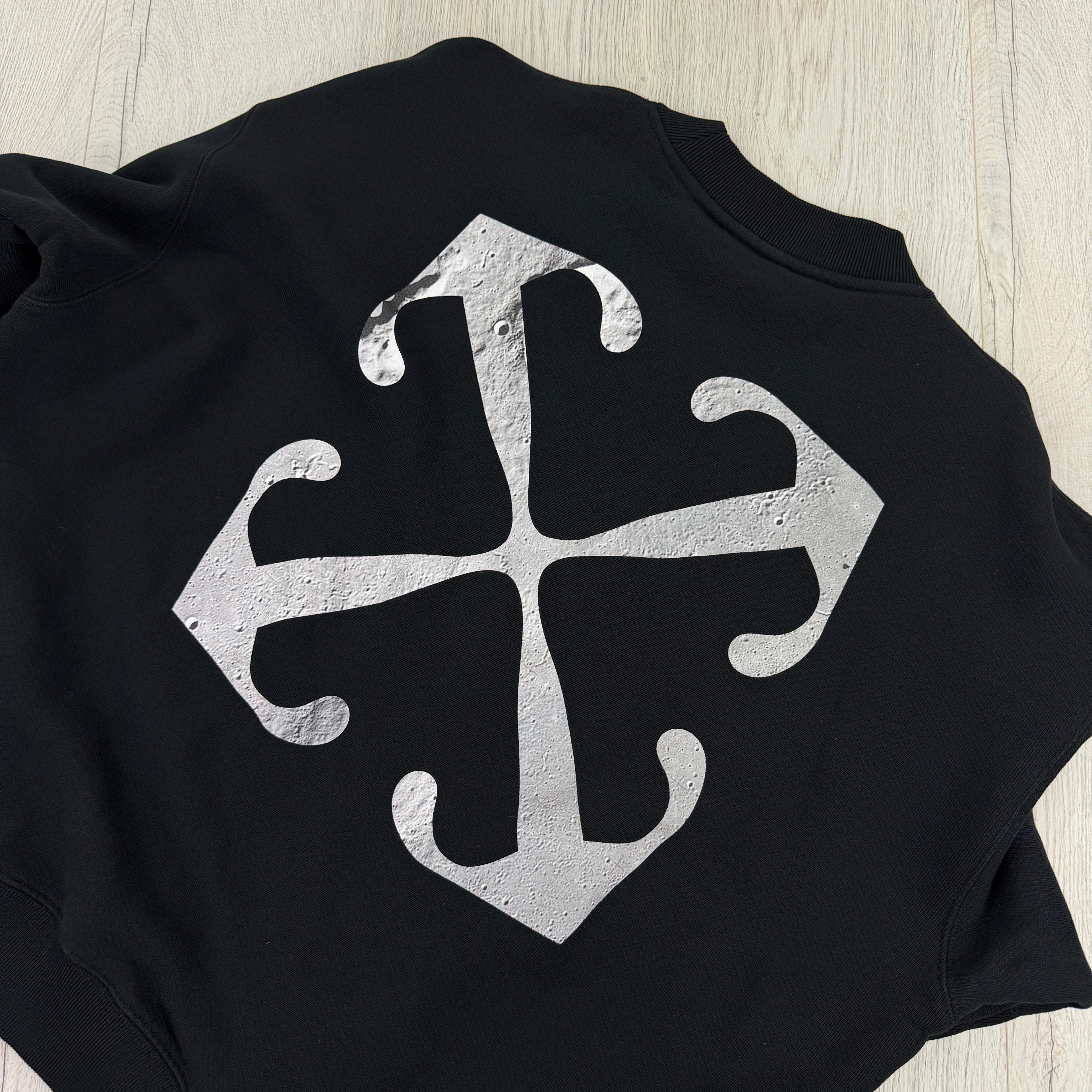 Off White Men’s Black Crewneck Jumper Oversized - Large