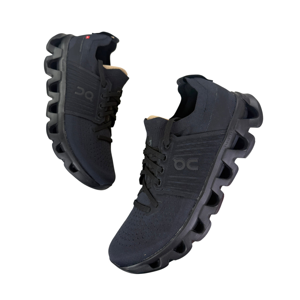 On Running Cloudswift 4 Black Trainers