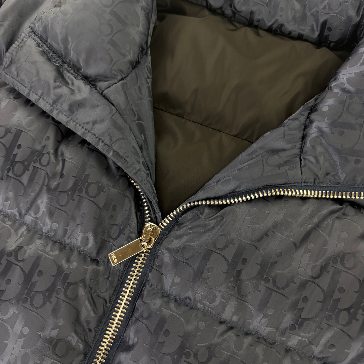 Dior Men’s Navy Oblique Zip-up Down Jacket - 48 (M/L)